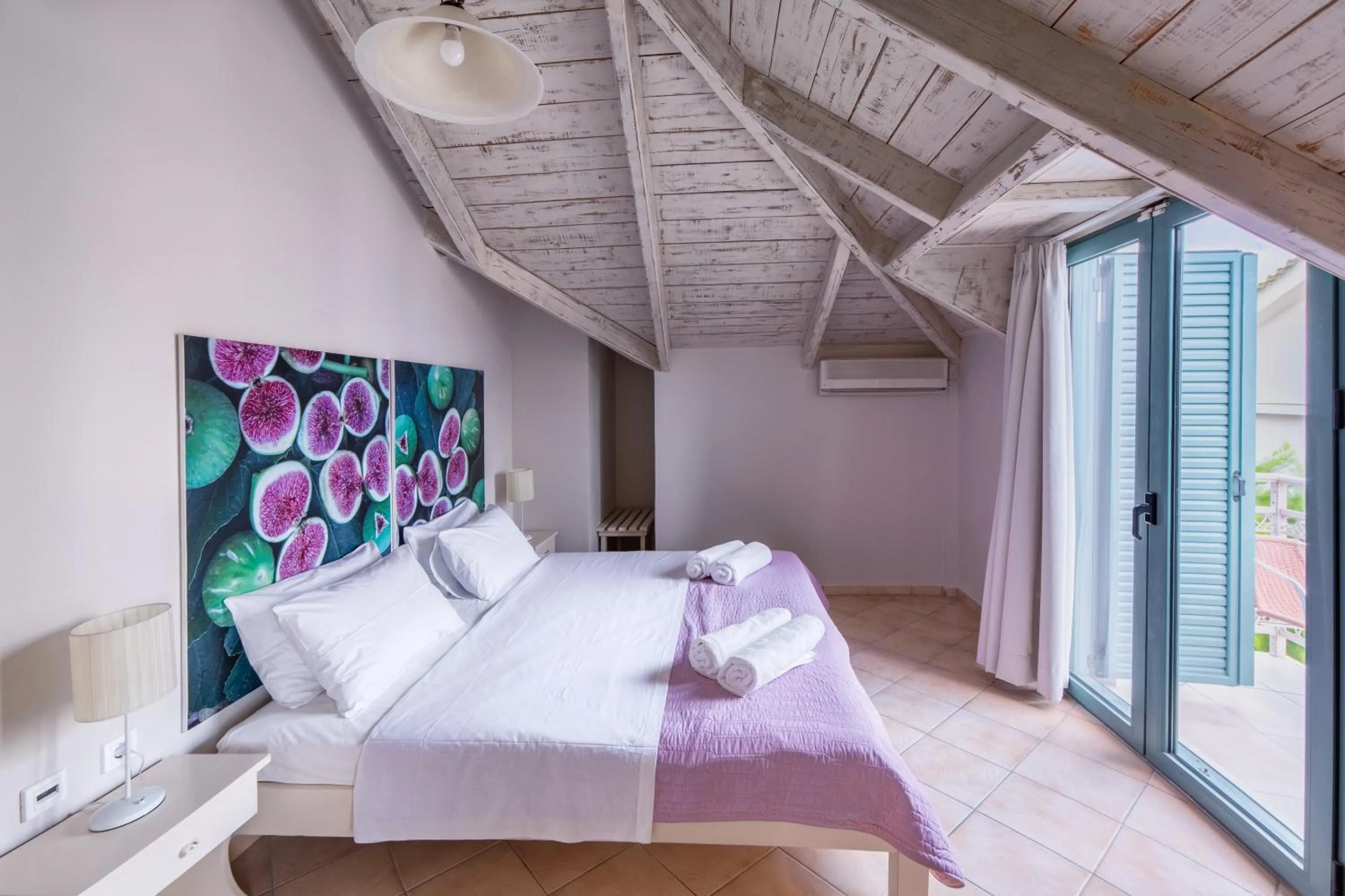 Bed in Pierros Hotel