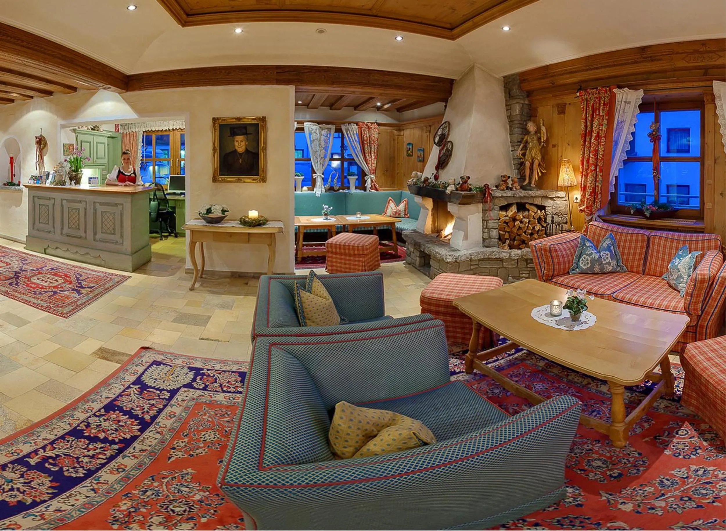 Lobby or reception in Hotel Garni Serfauserhof