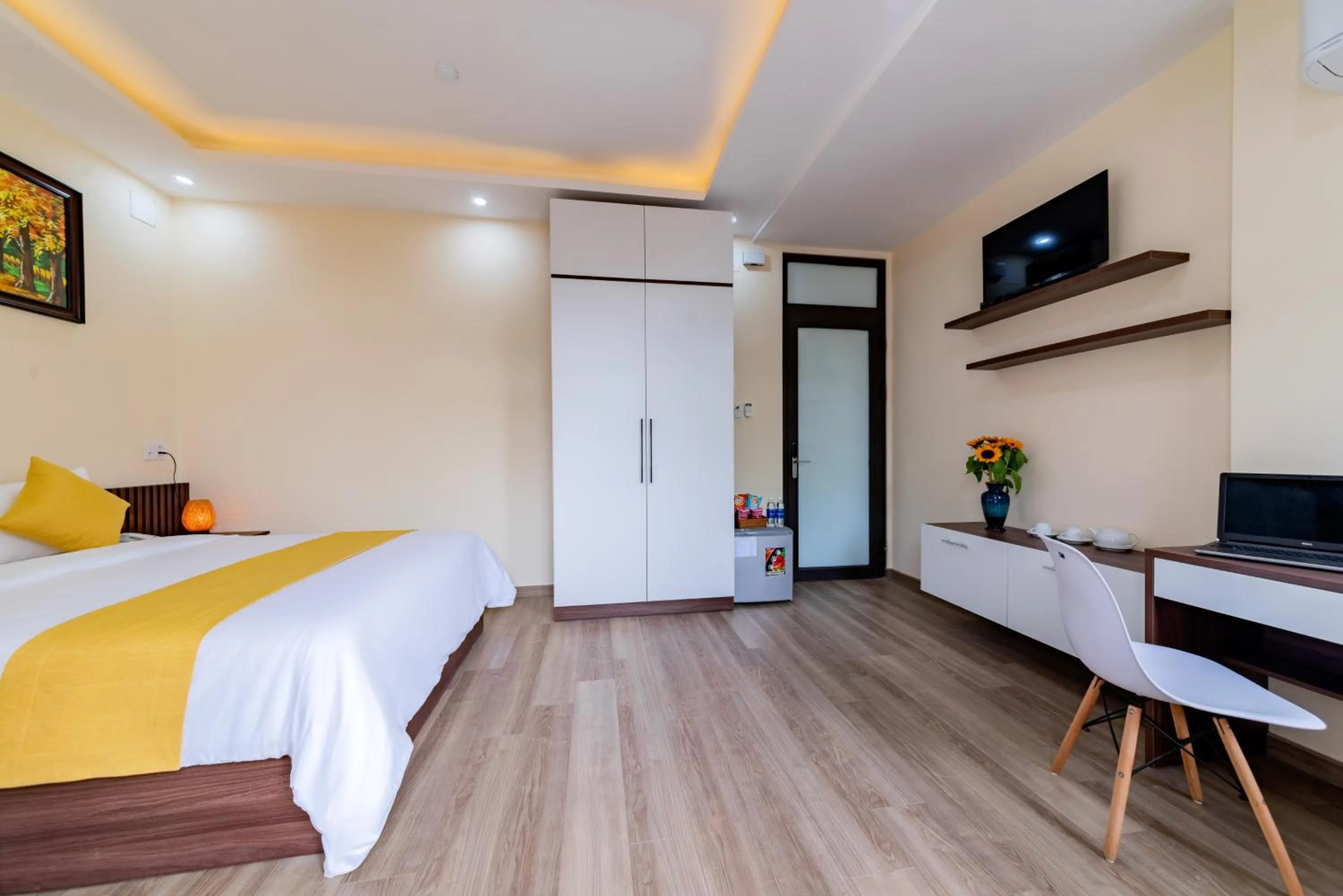 Bed in Green Hill Hotel