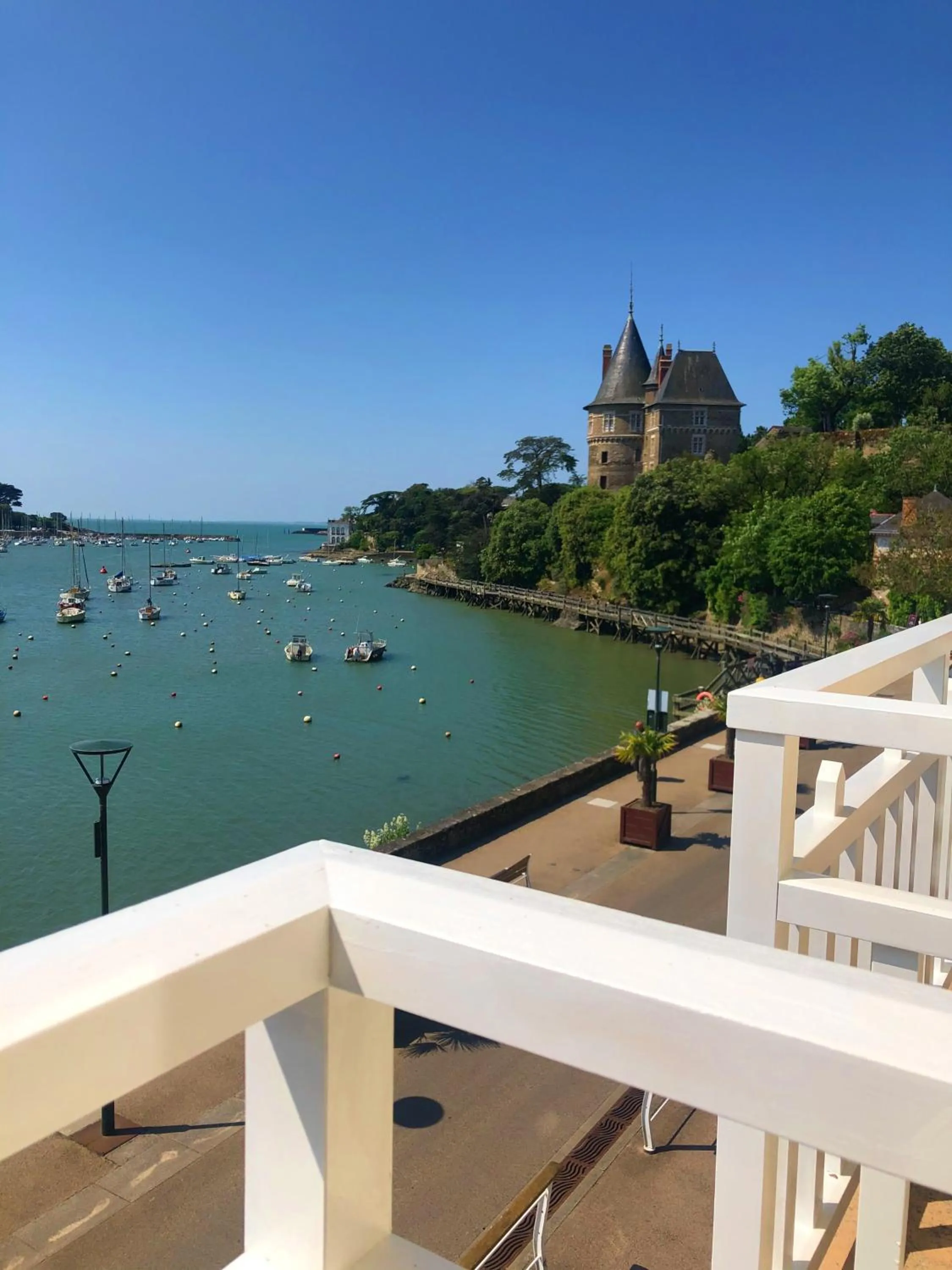 Sea view in Hôtel Beau Soleil
