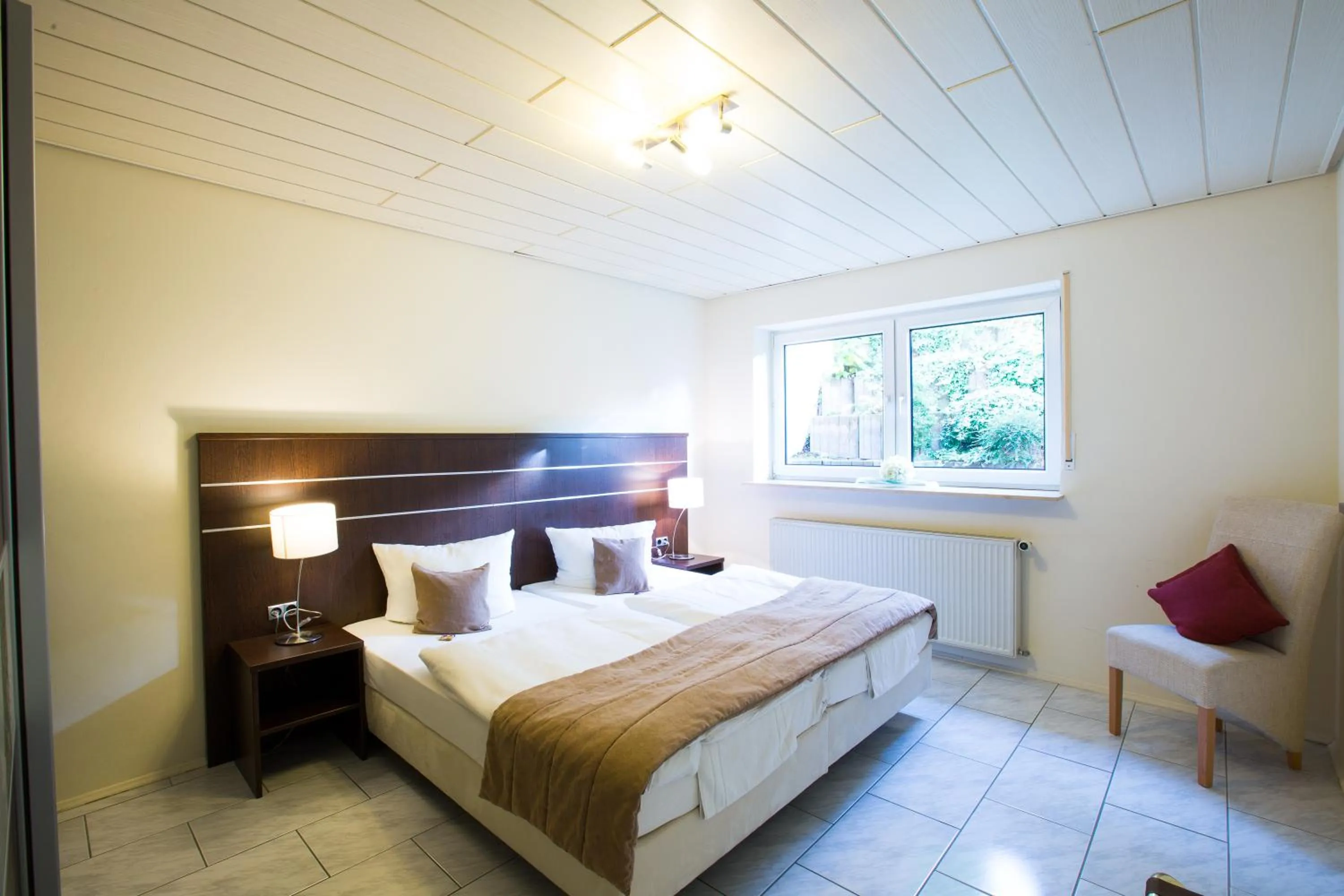 Bedroom, Bed in Hotel & Living Am Wartturm - Hotel & Apartments