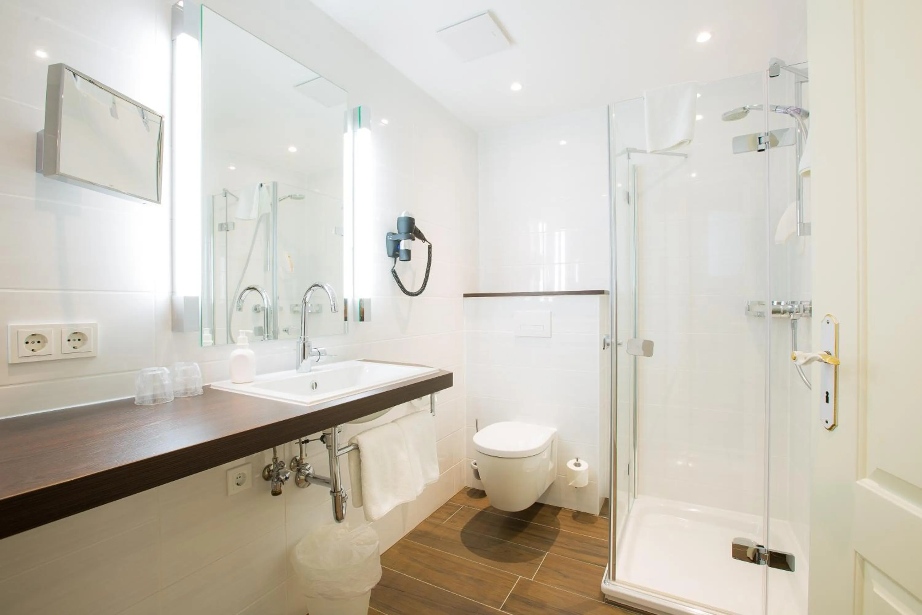 Bathroom in Hotel & Living Am Wartturm - Hotel & Apartments