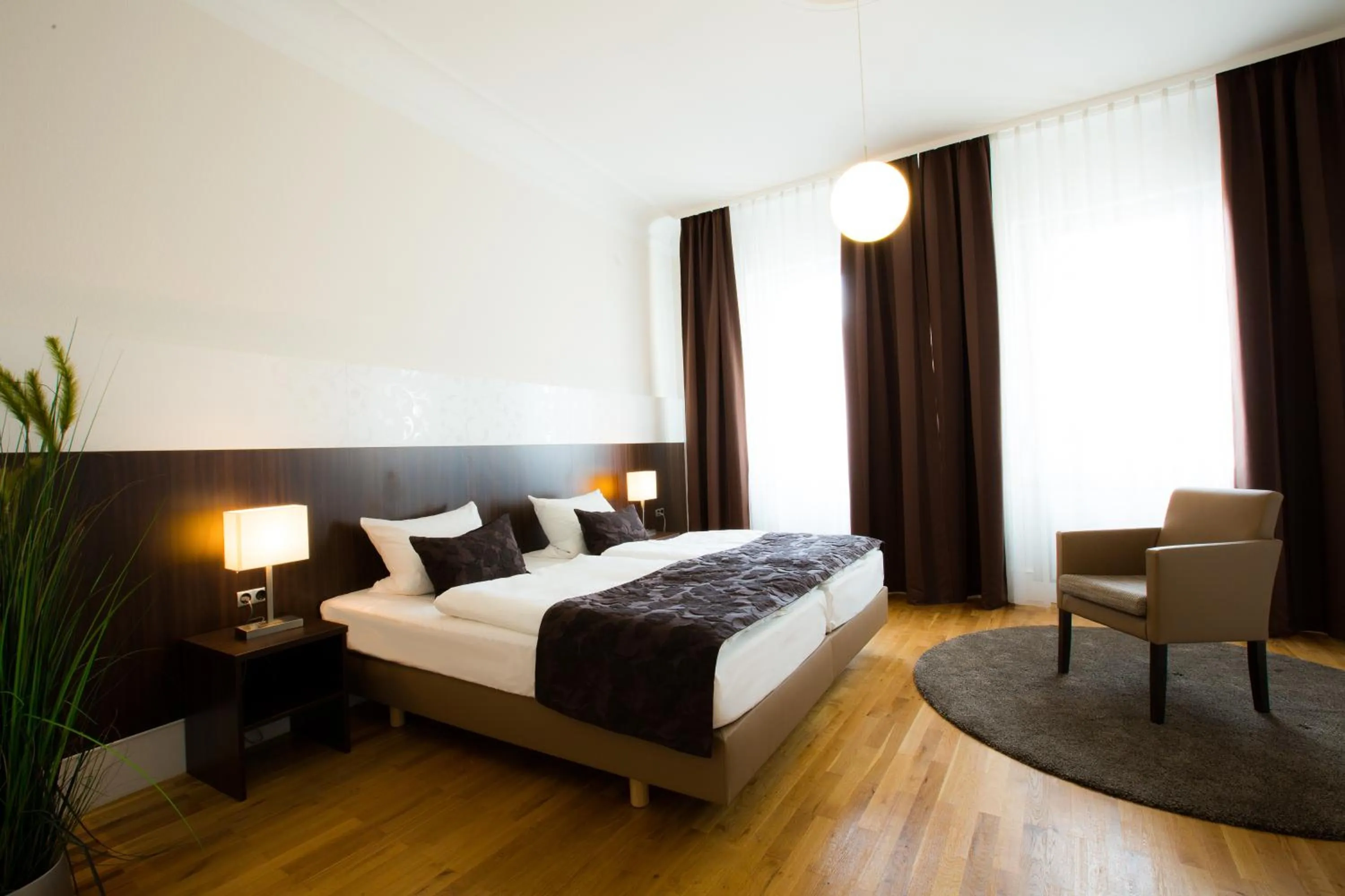 Bedroom, Bed in Hotel & Living Am Wartturm - Hotel & Apartments