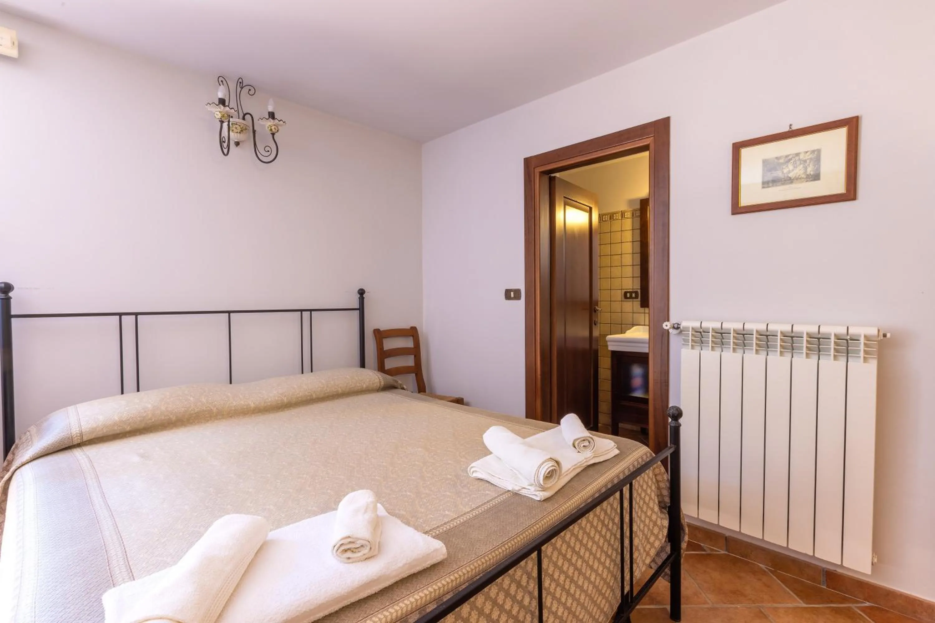 Bedroom, Bed in Casa Ulmi con piscina