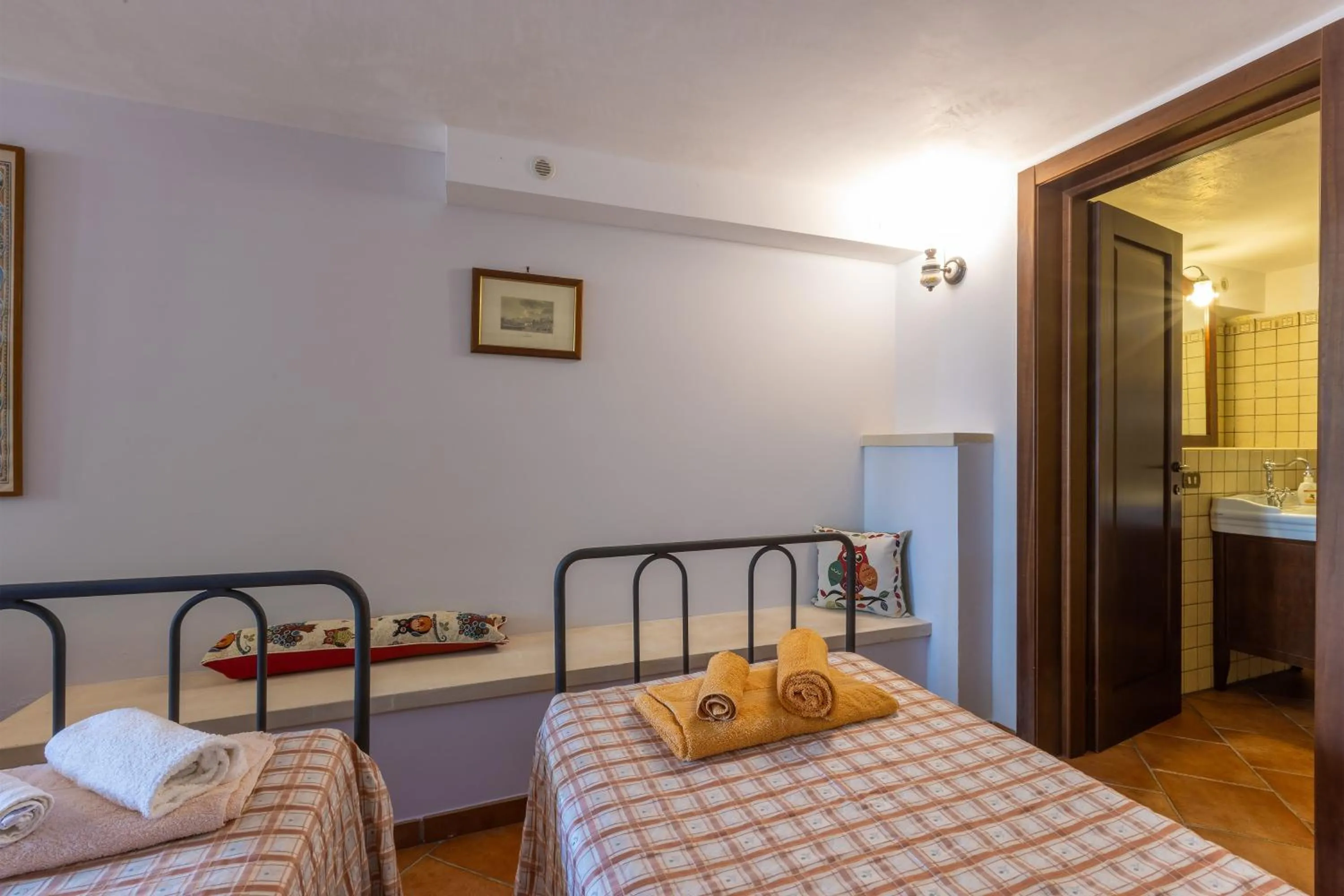 Bedroom, Bed in Casa Ulmi con piscina