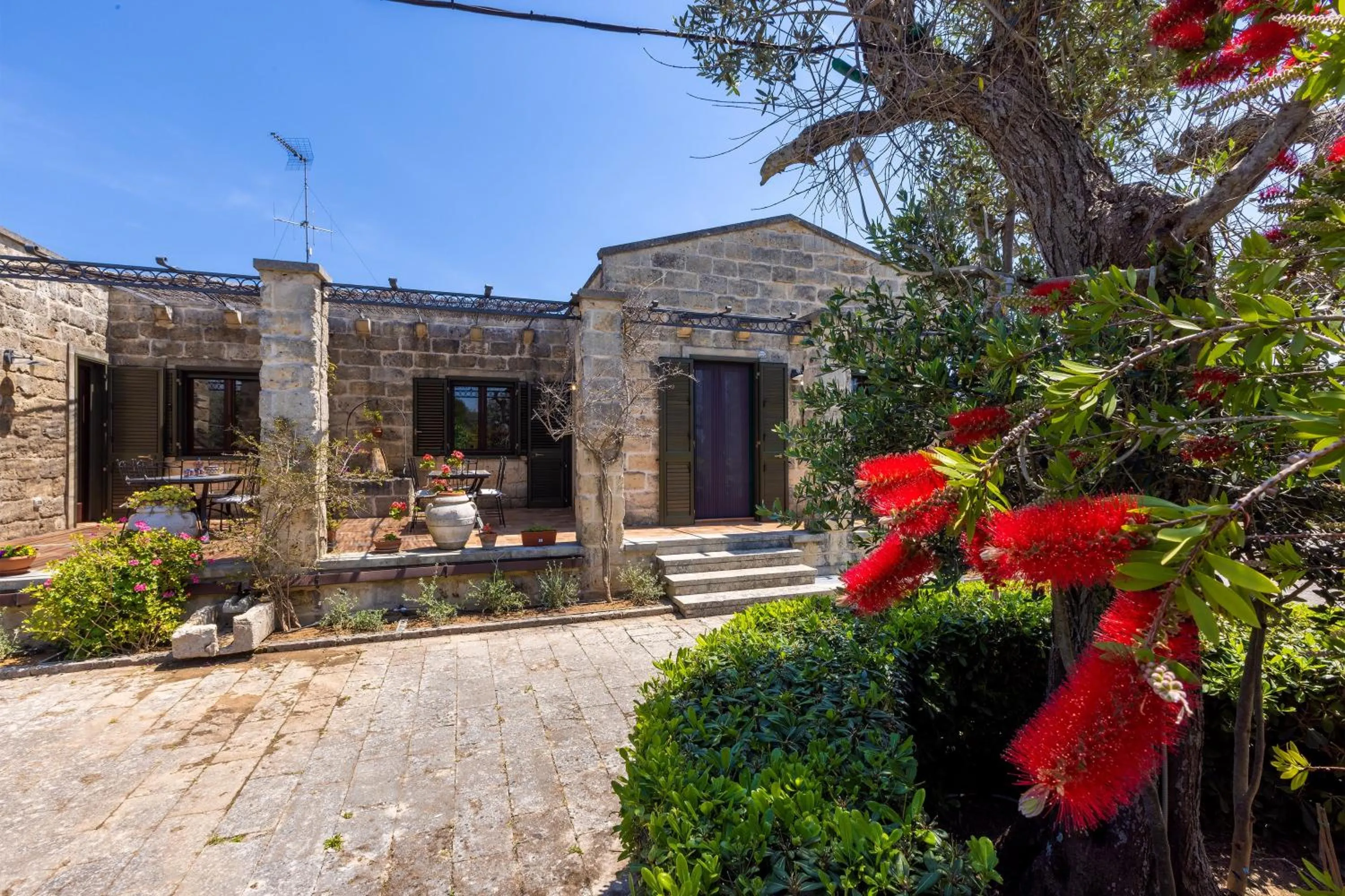 View (from property/room) in Casa Ulmi con piscina