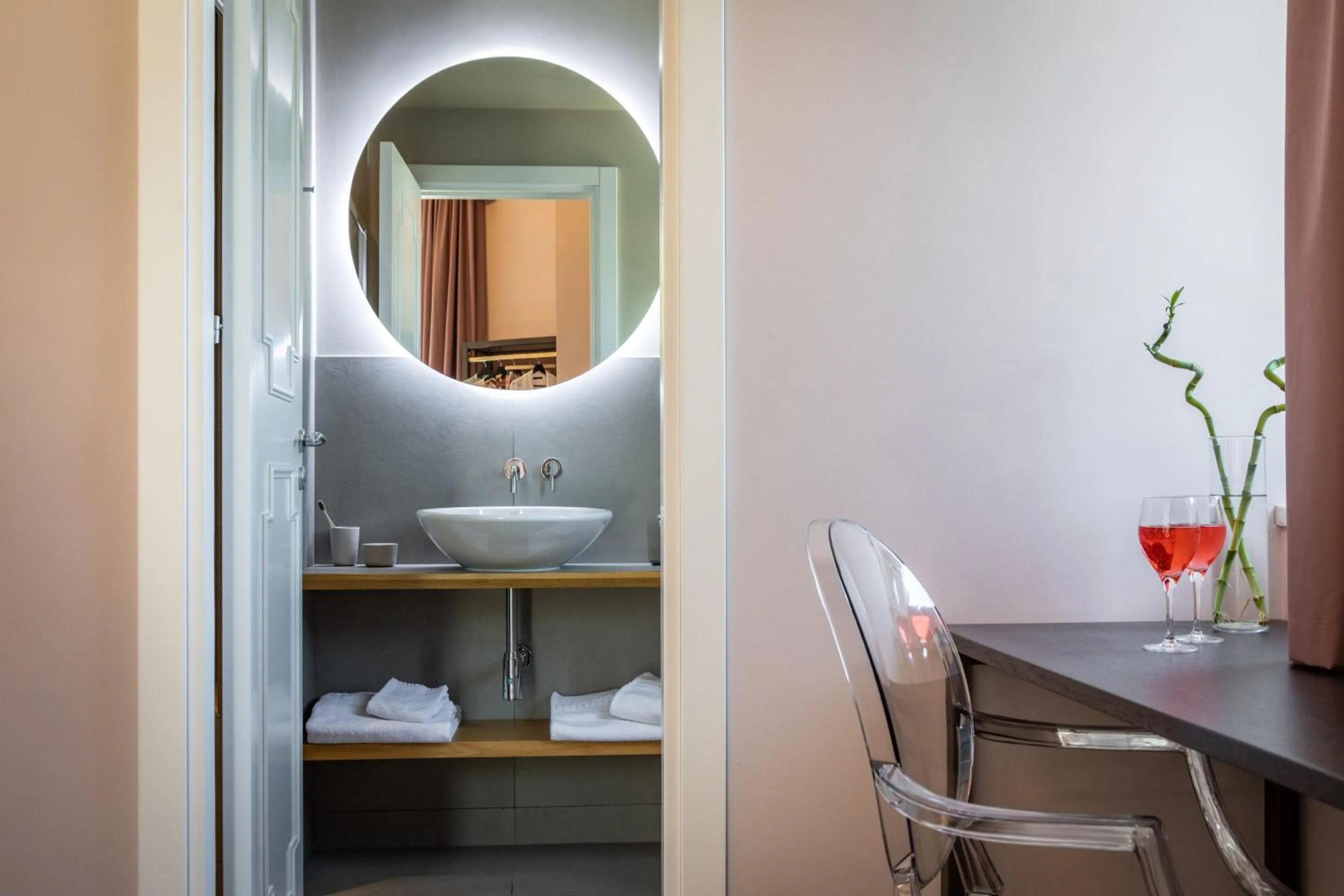 Bathroom in Villa Masetta - Luxury Suites