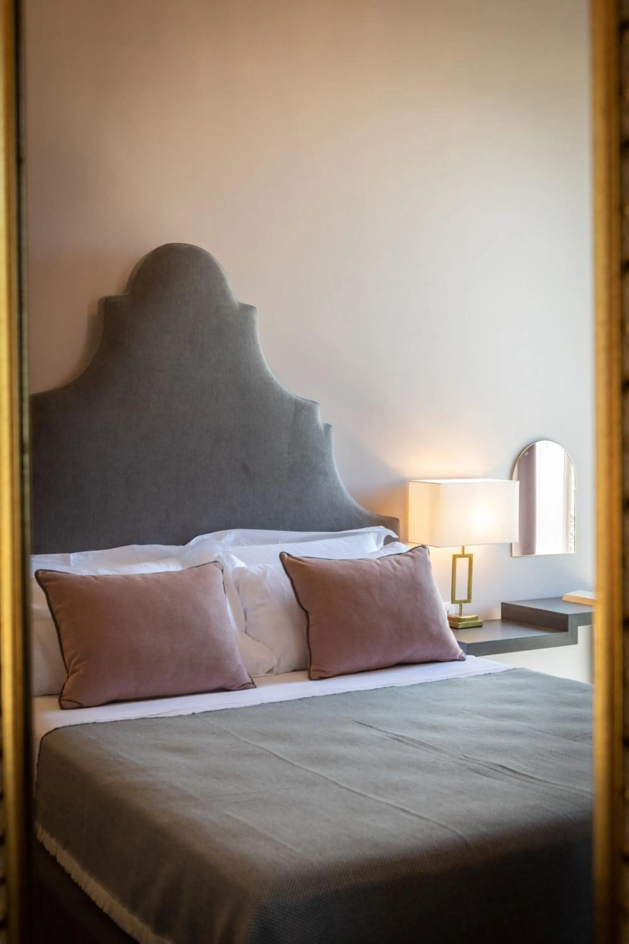 Bed in Villa Masetta - Luxury Suites