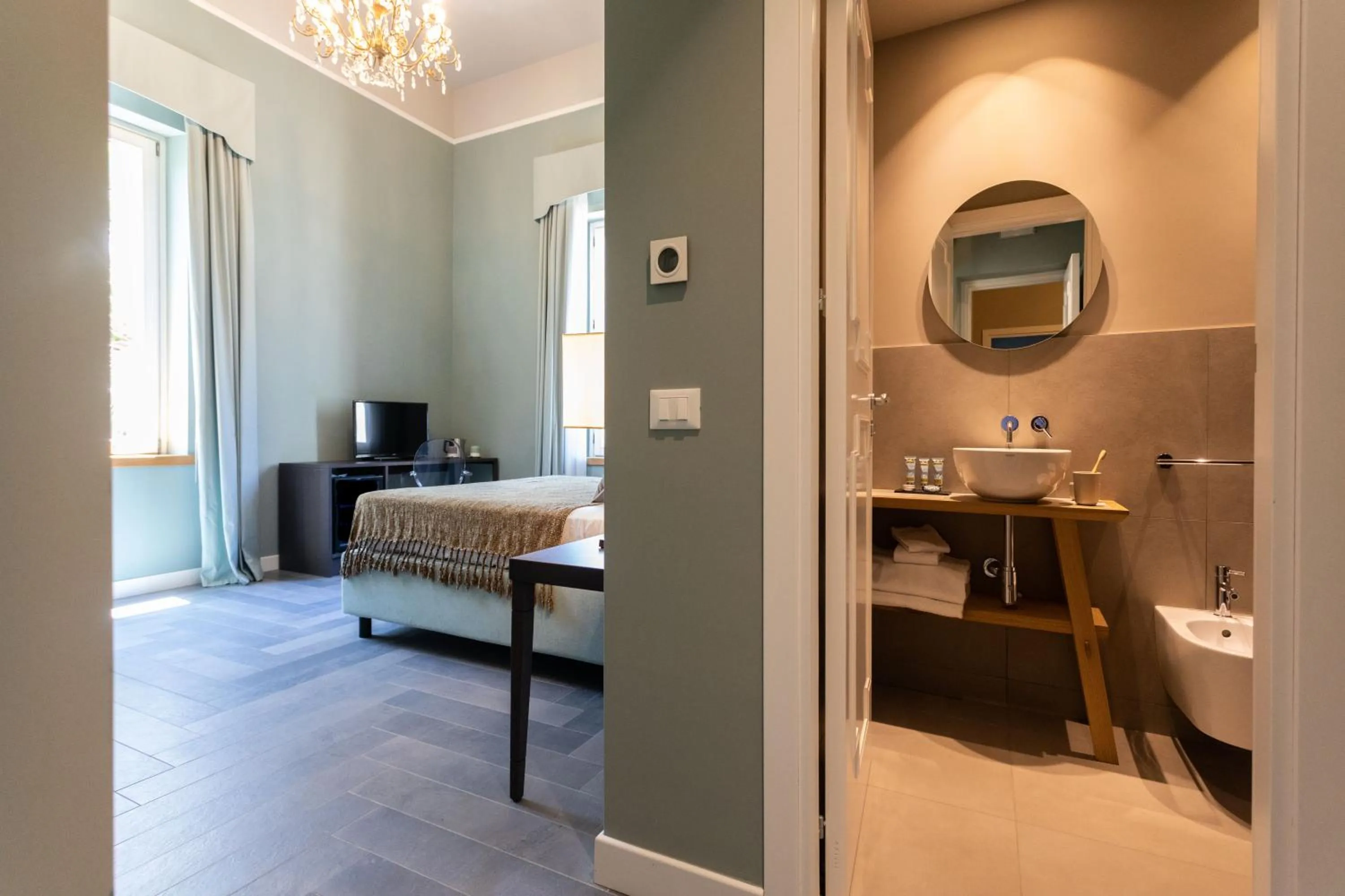 Photo of the whole room, Bed in Villa Masetta - Luxury Suites