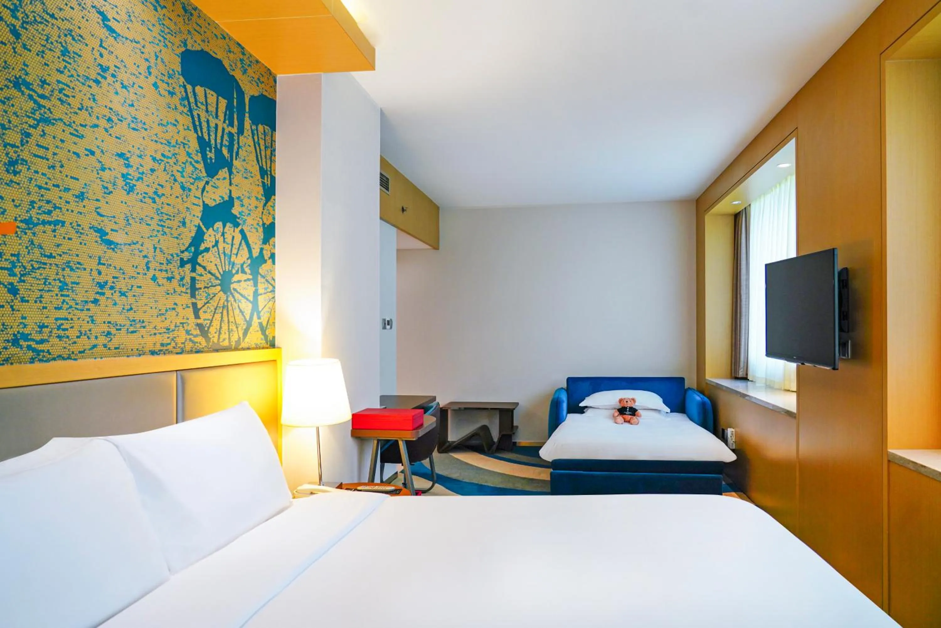 Photo of the whole room, Bed in Radisson Collection Hyland Shanghai