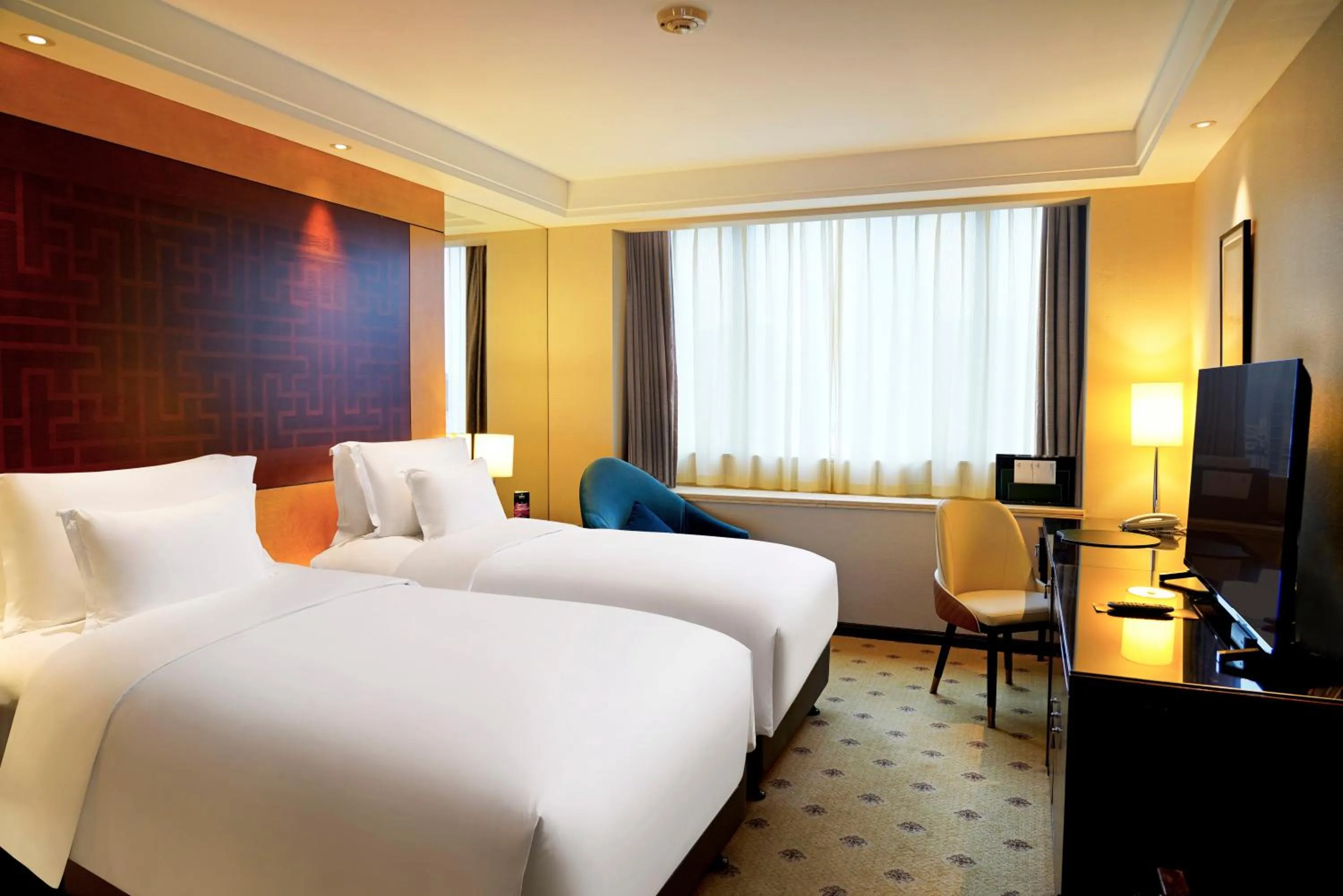 Photo of the whole room, Bed in Radisson Collection Hyland Shanghai