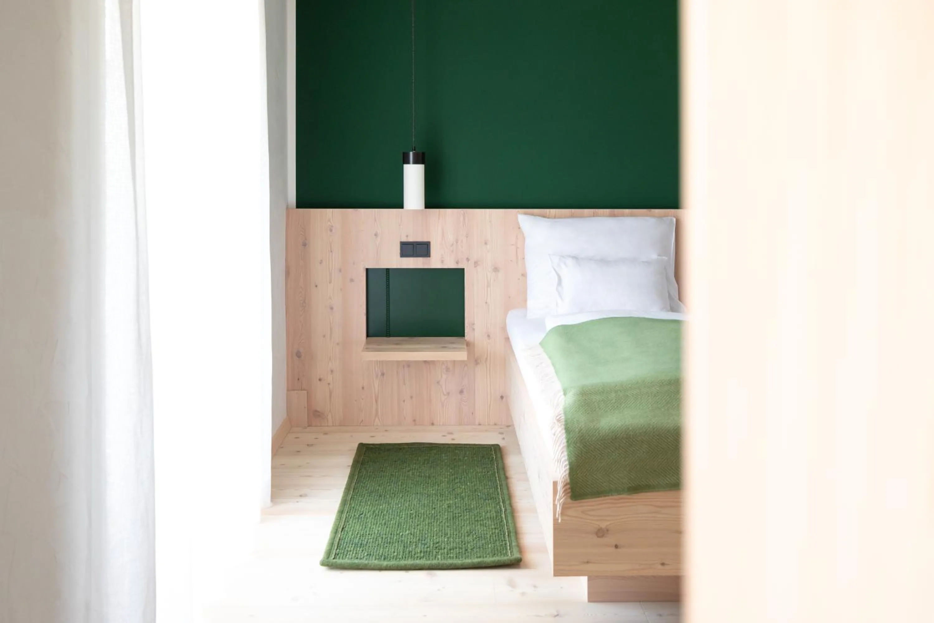 Balcony/Terrace, Bed in Hotel Neusacherhof