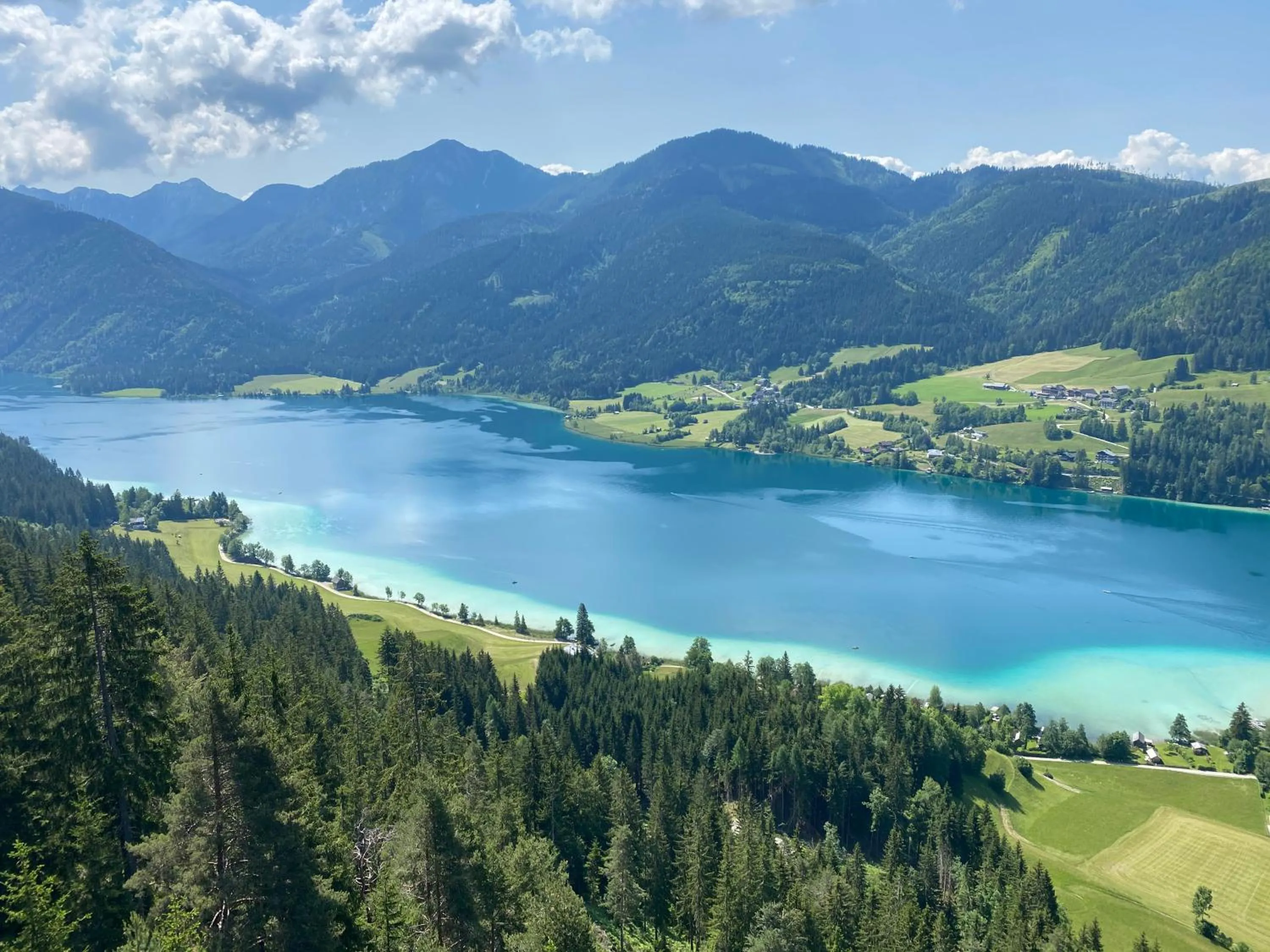 Lake view in Hotel Neusacherhof