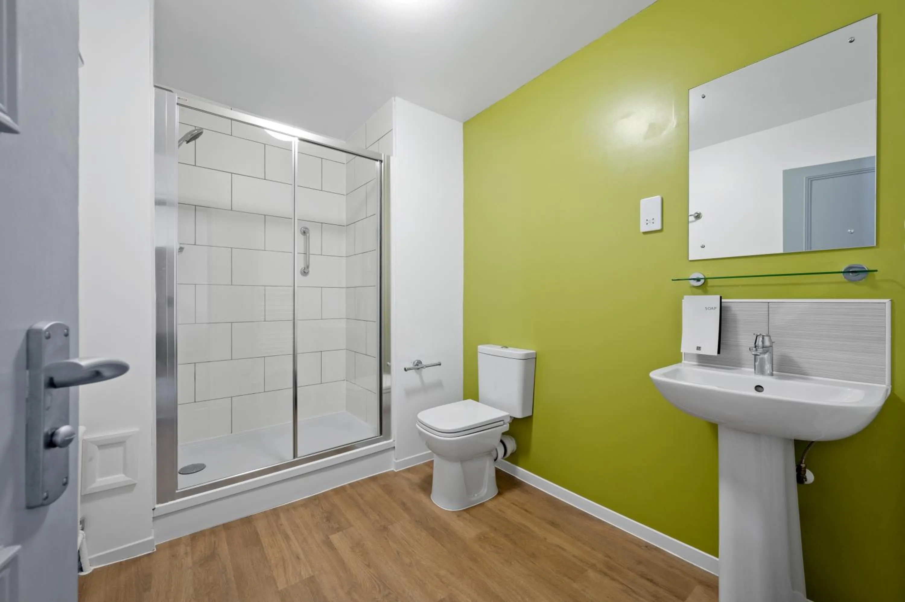 Shower in Royal Whitby