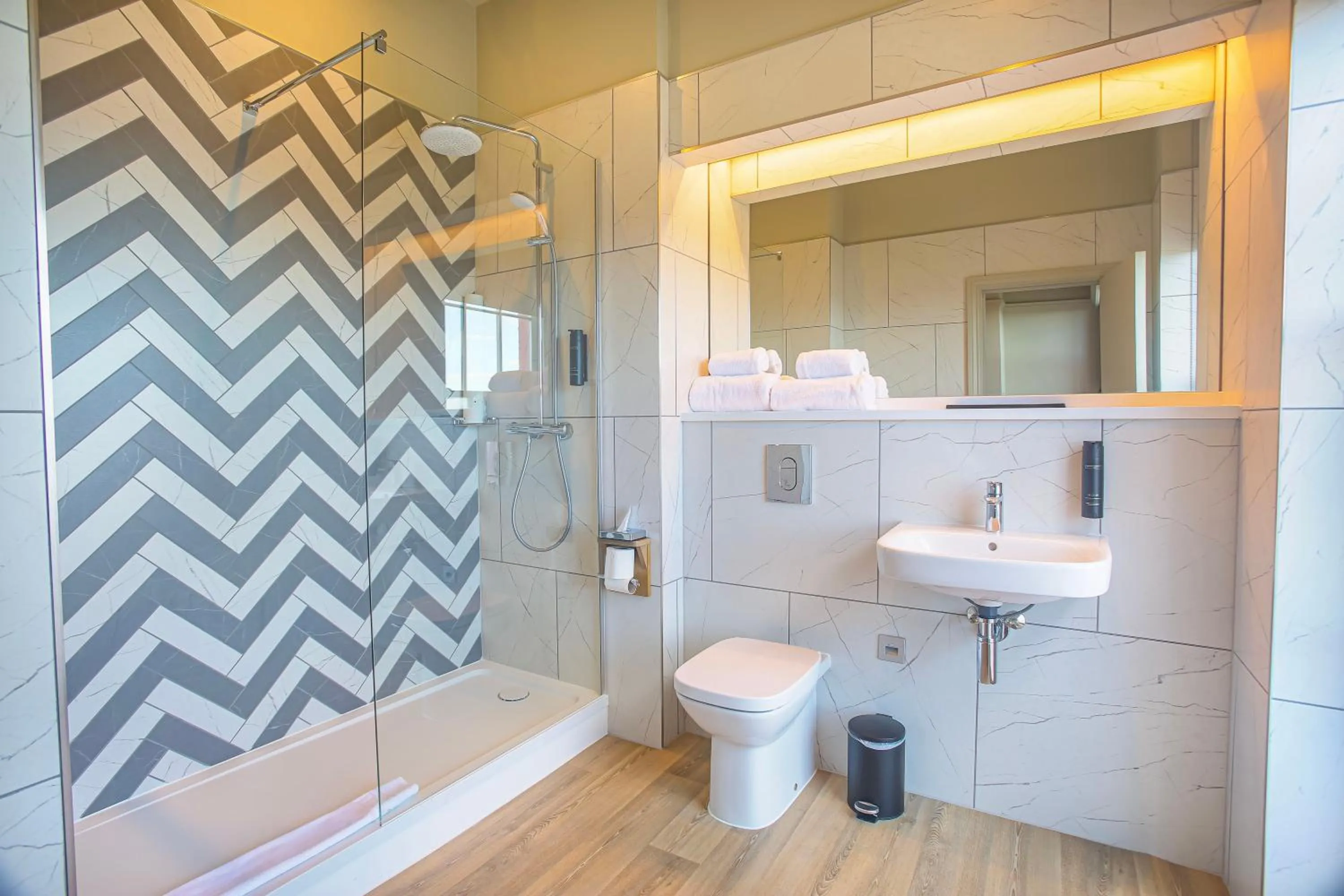 Shower in Royal Whitby