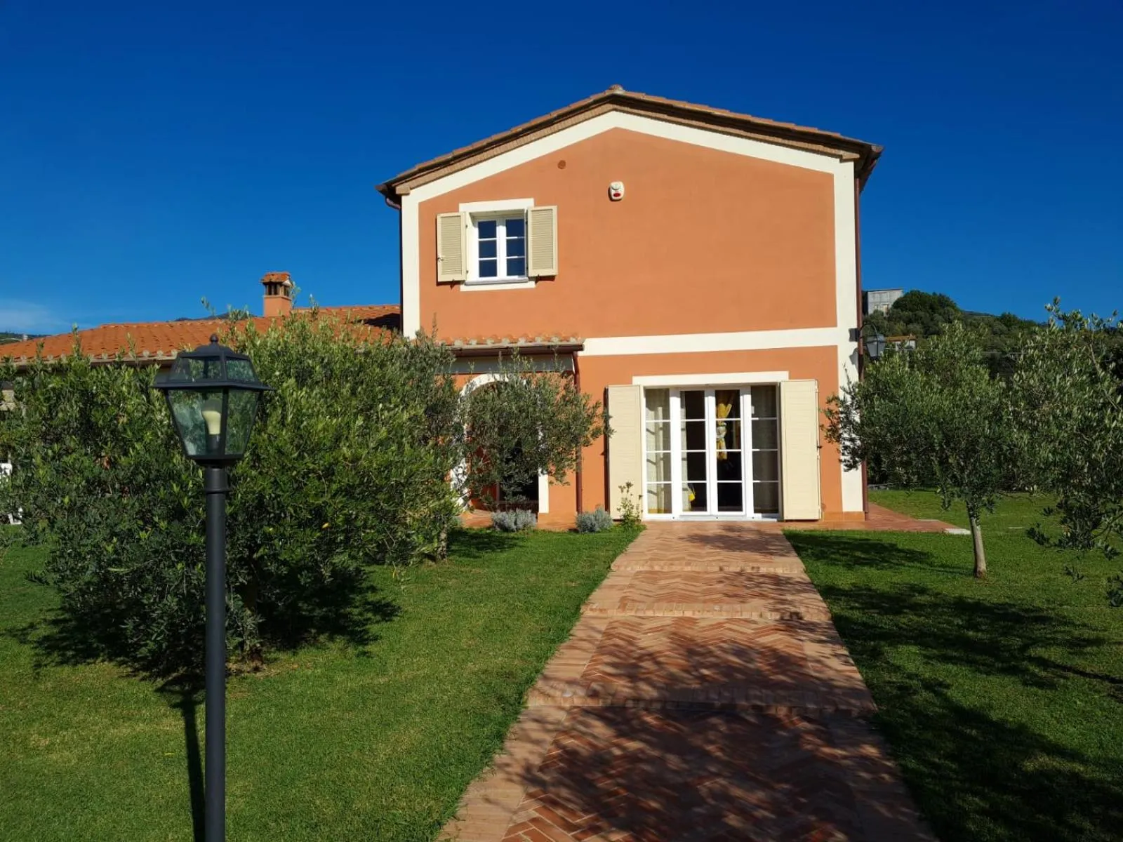 Property building in B&B Luna Nuova