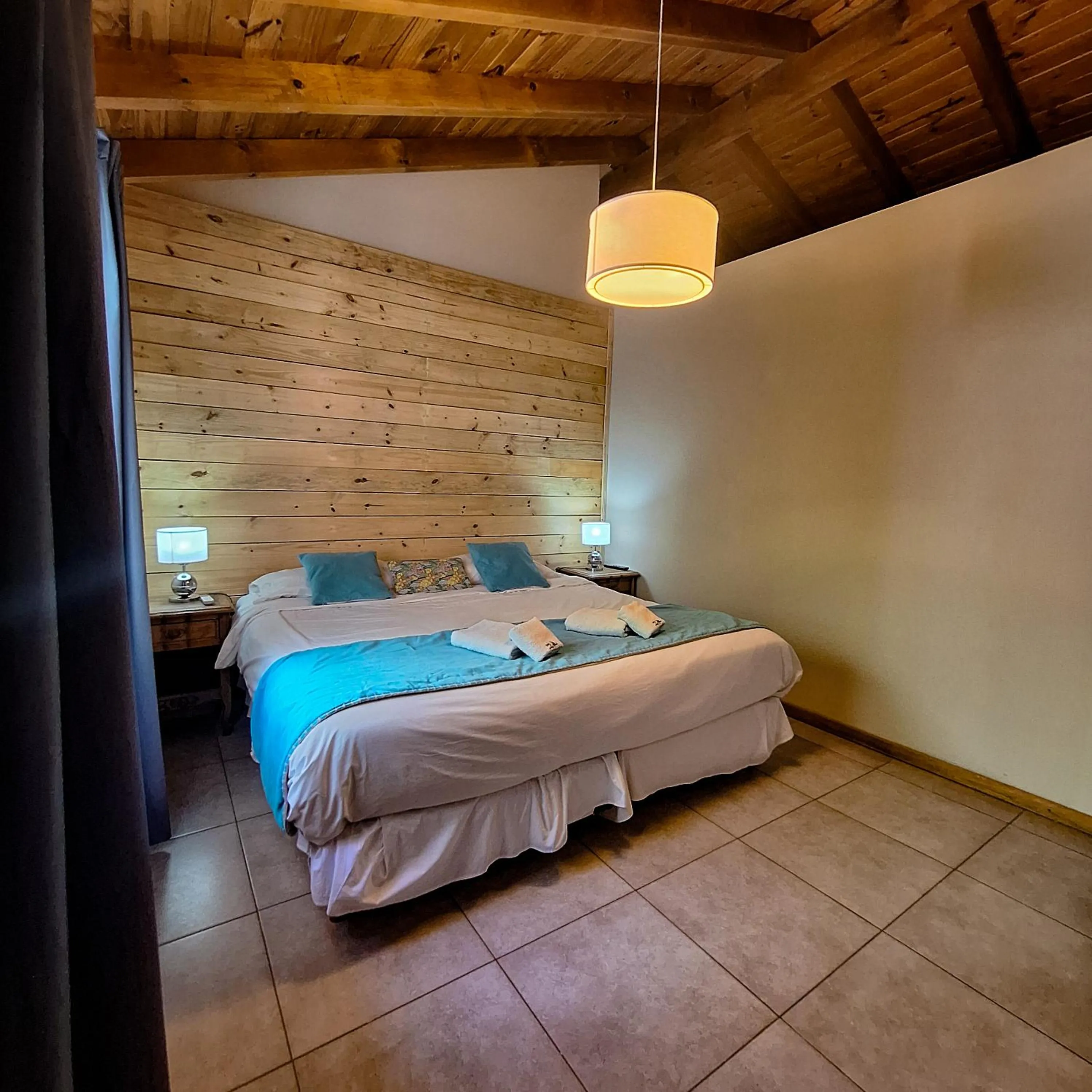 Bedroom, Bed in Hotel Antiguo Camino