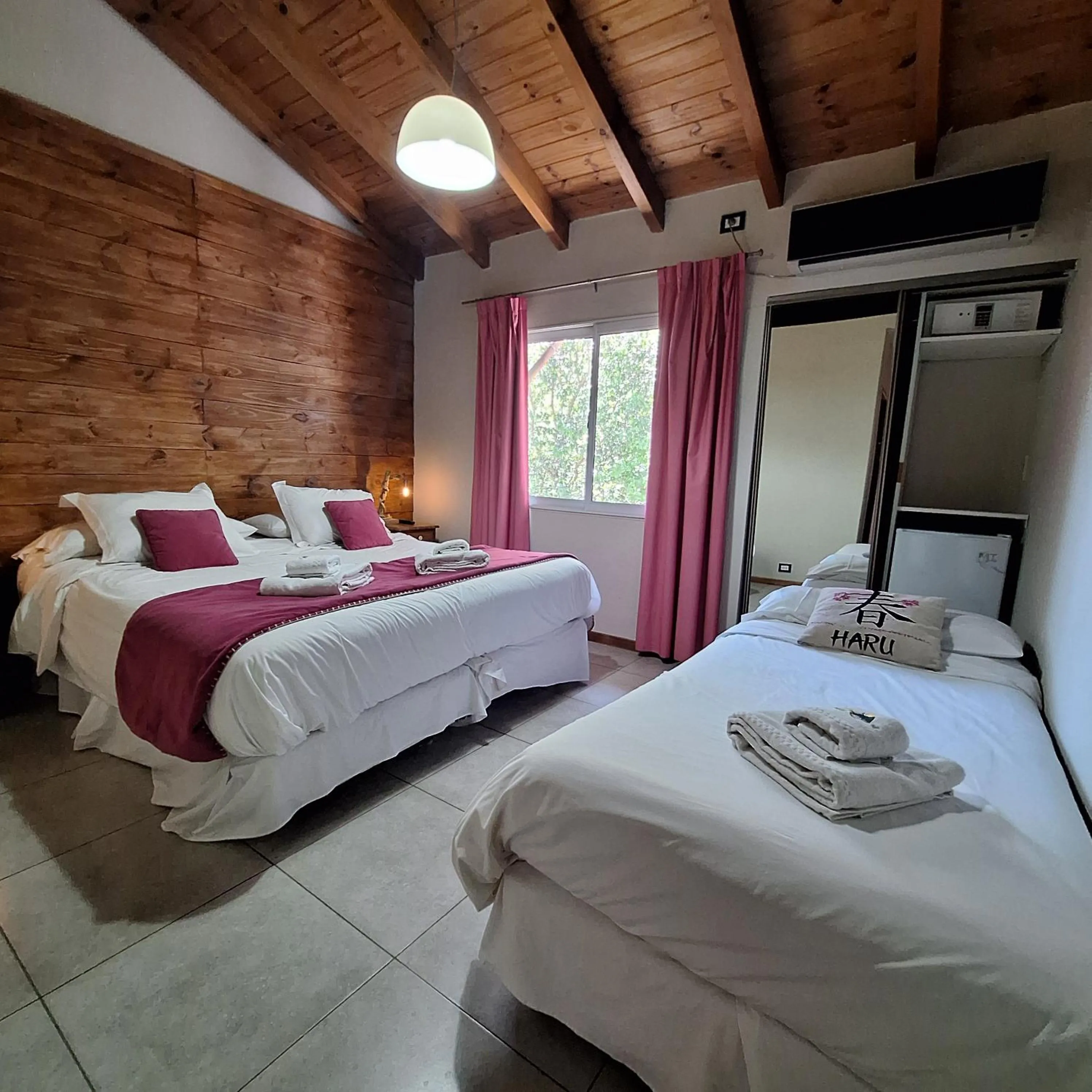 Bedroom, Bed in Hotel Antiguo Camino