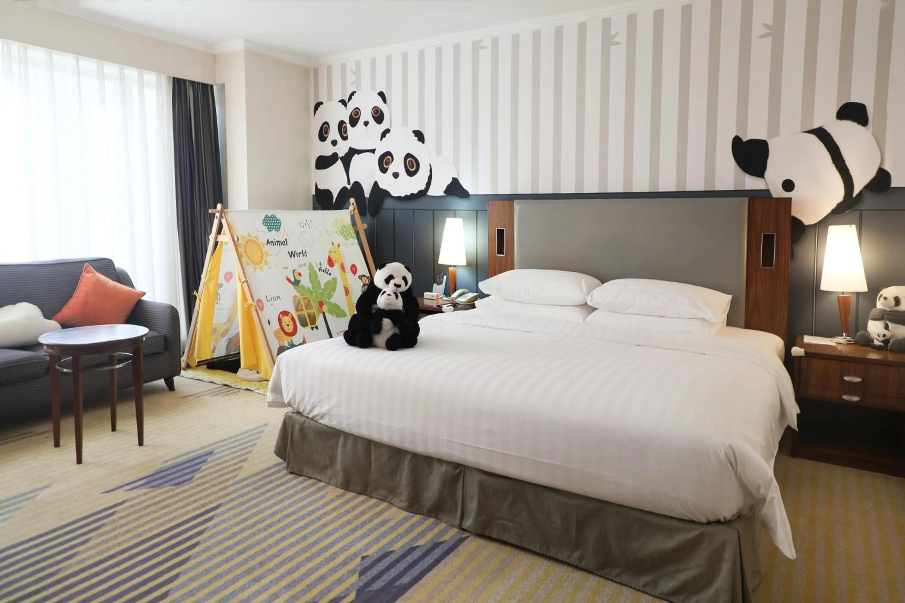 Bed in Beijing XinQiao Hotel