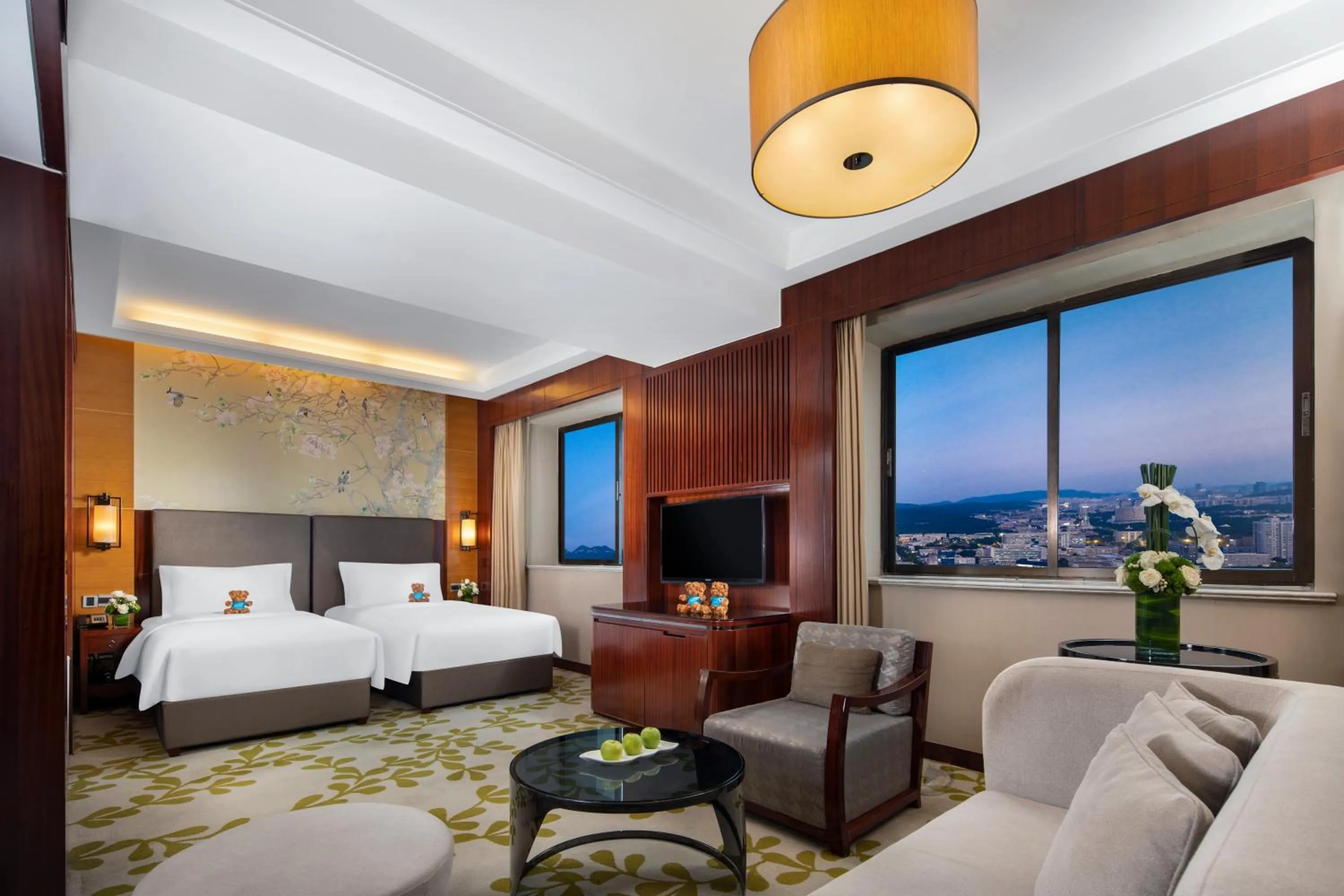 Photo of the whole room, Bed in Enlux Hotel