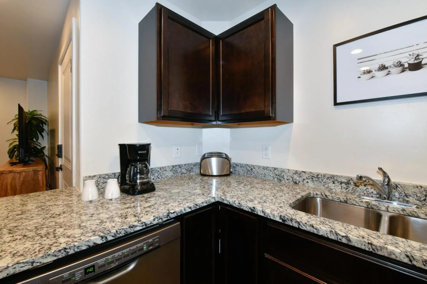 Moab Redcliff Condos Dean RE