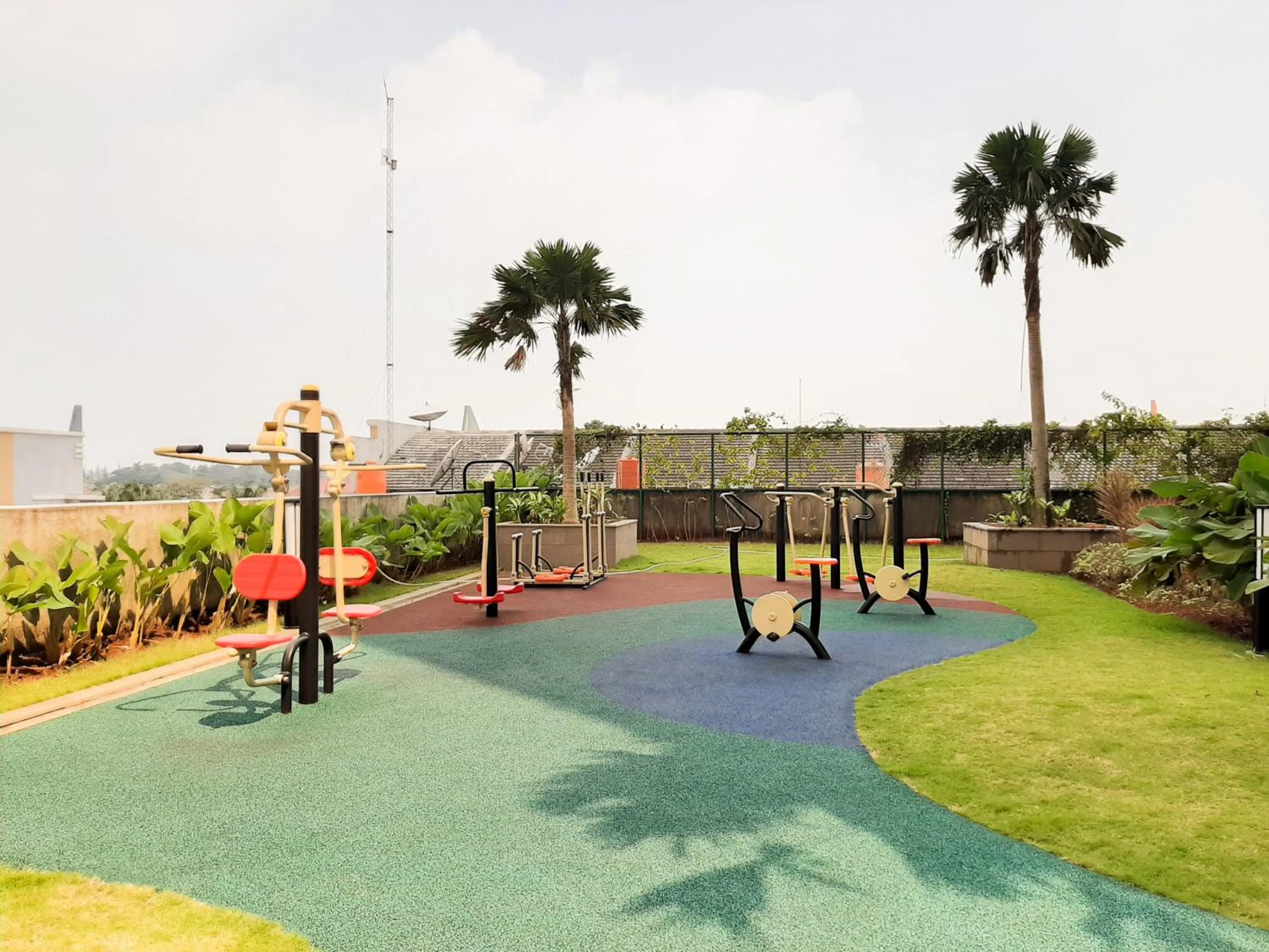 Minimalist 1BR Apartment at M-Town Signature By Travelio