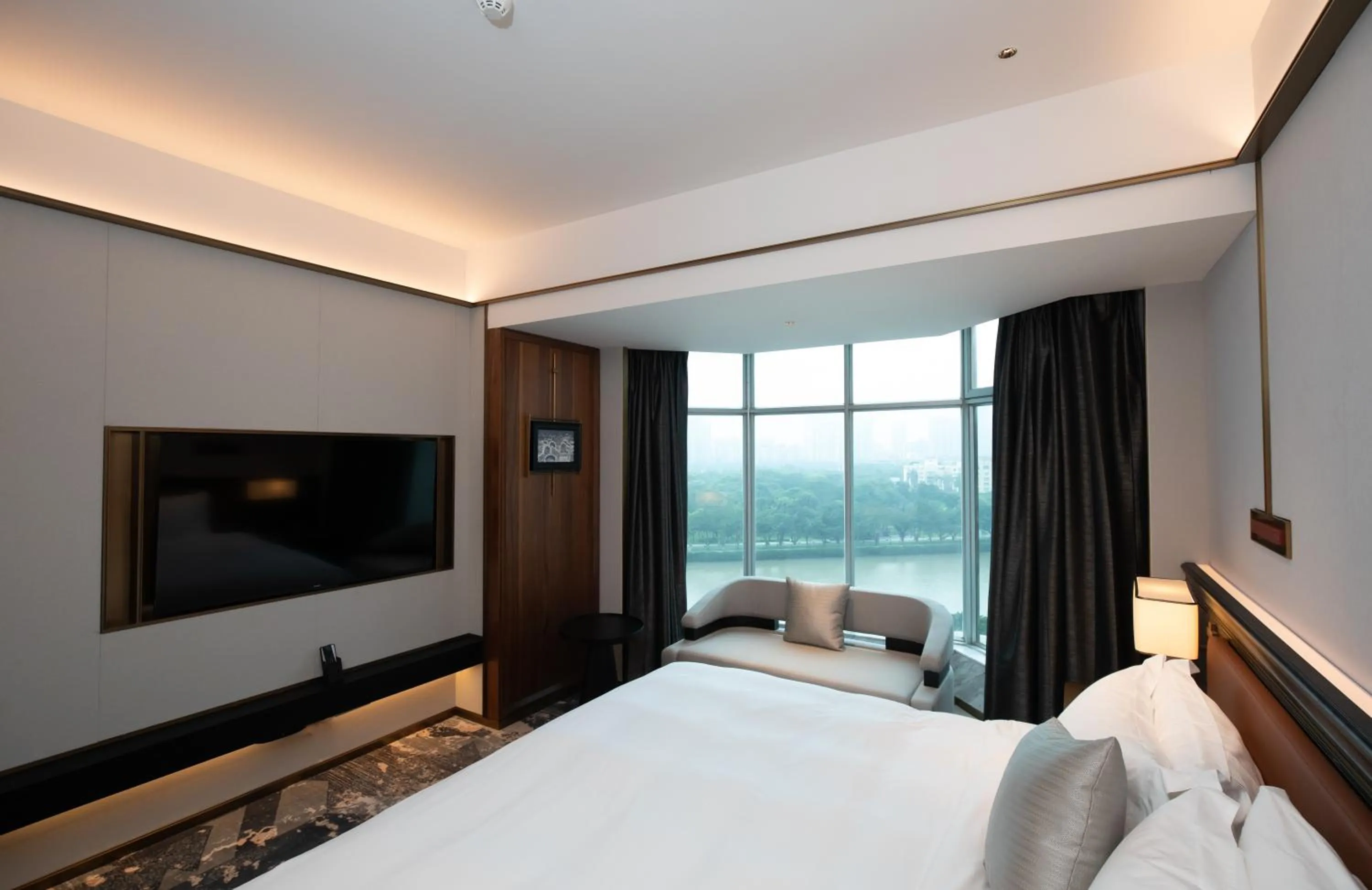 Bed in Ramada by Wyndham Pearl Guangzhou