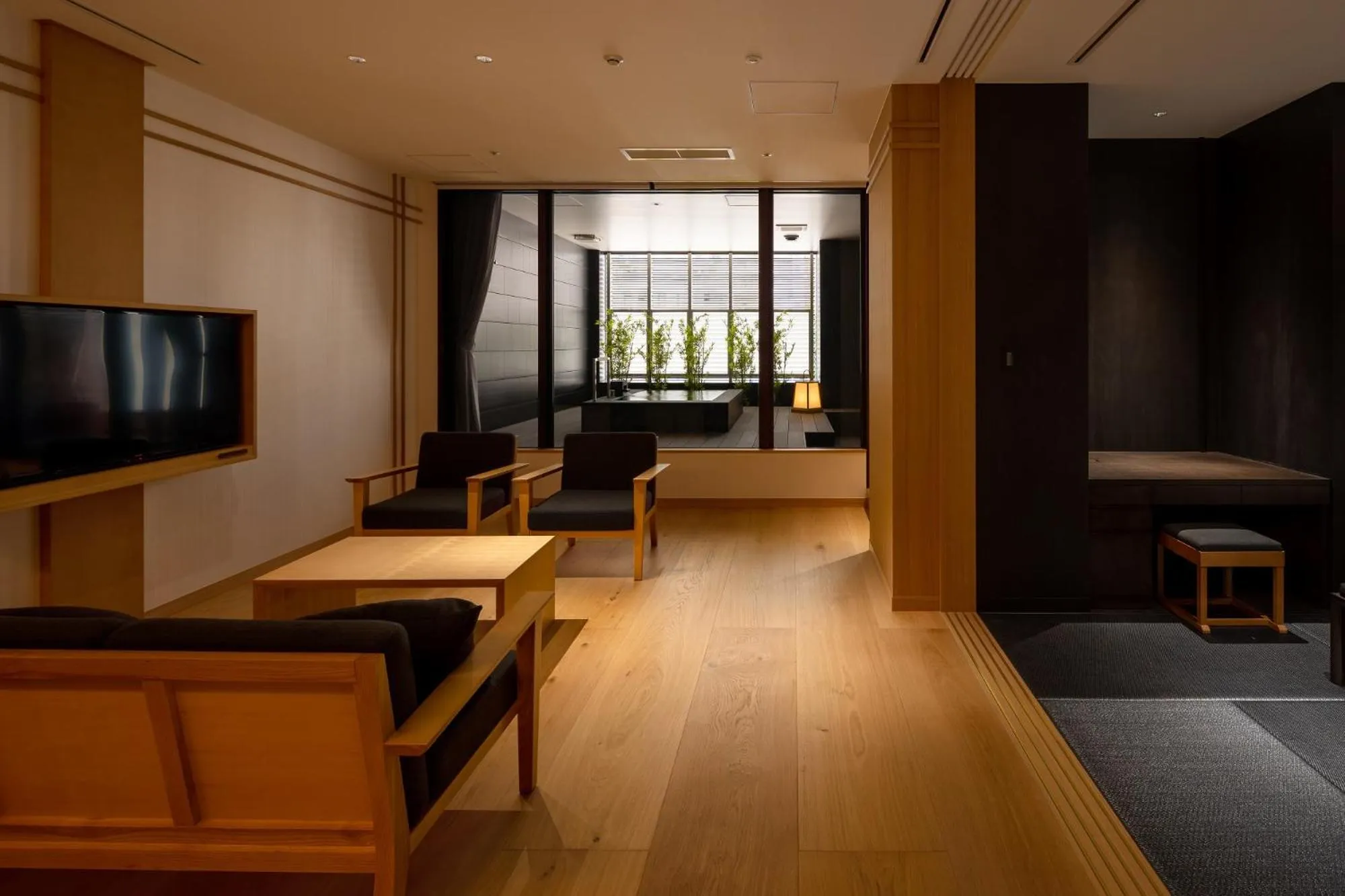 Photo of the whole room in Pearl Star Hotel ATAMI