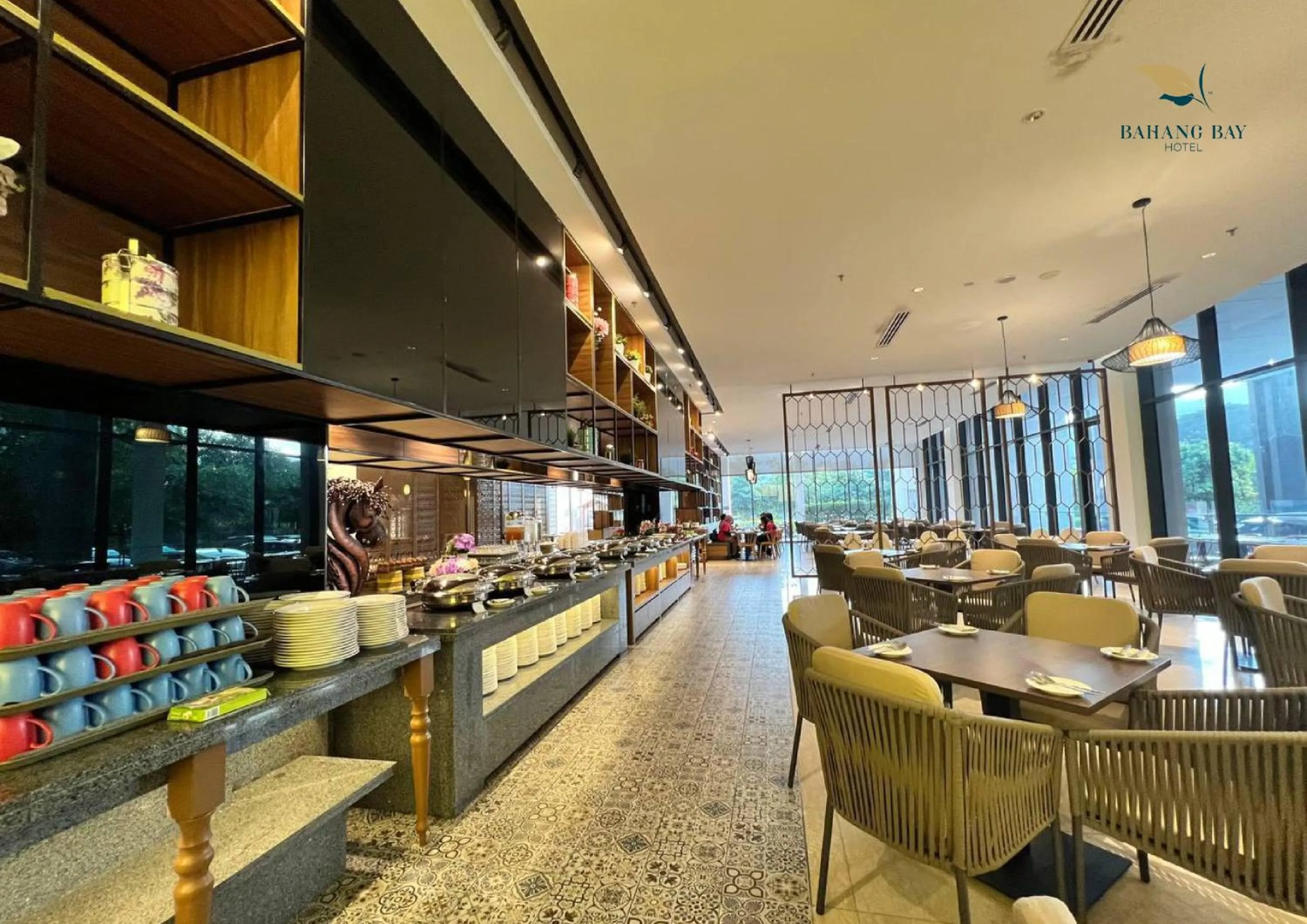 Restaurant/places to eat in Bahang Bay Hotel