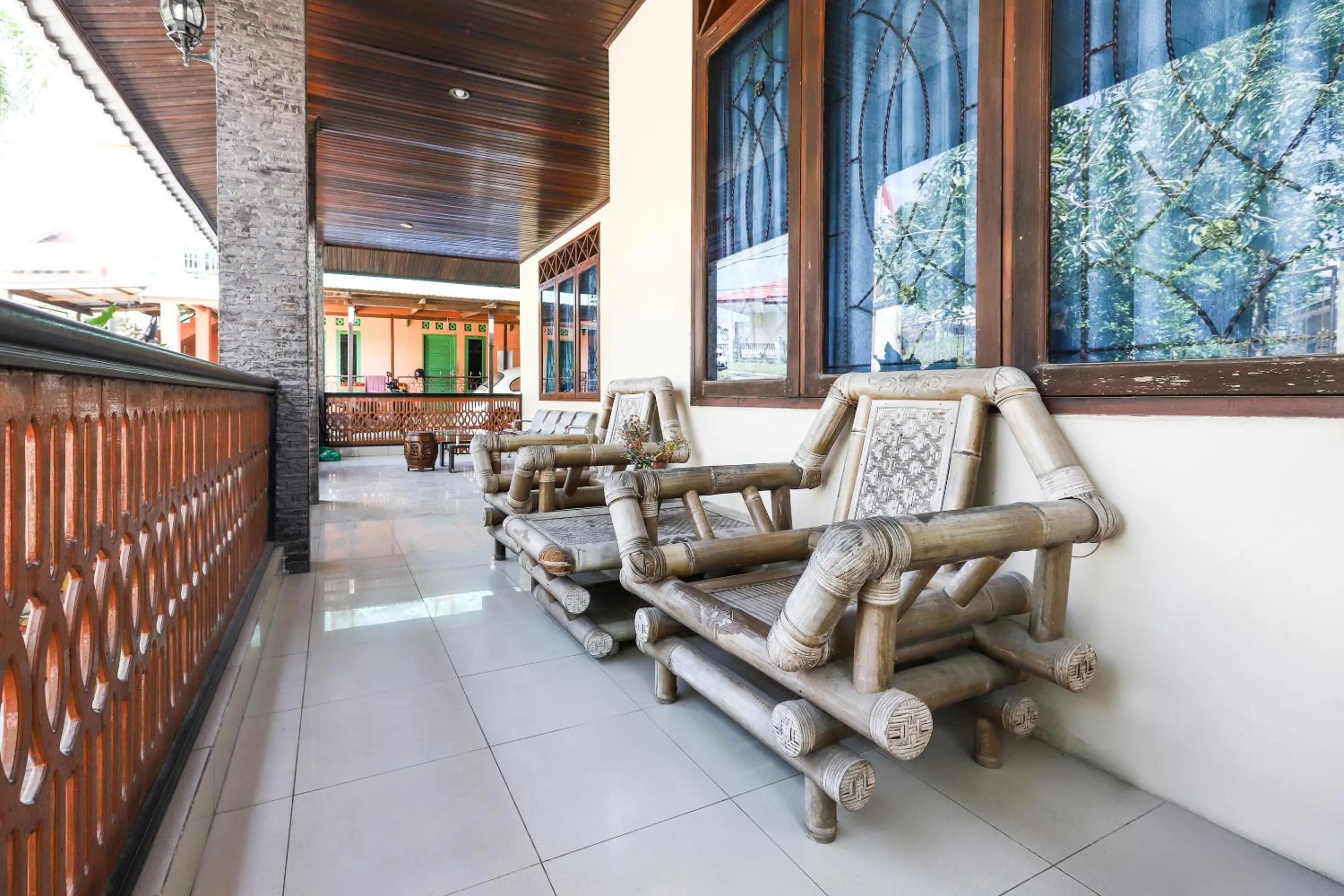 Lobby or reception in Hotel O Bukit Somber Residence Syariah