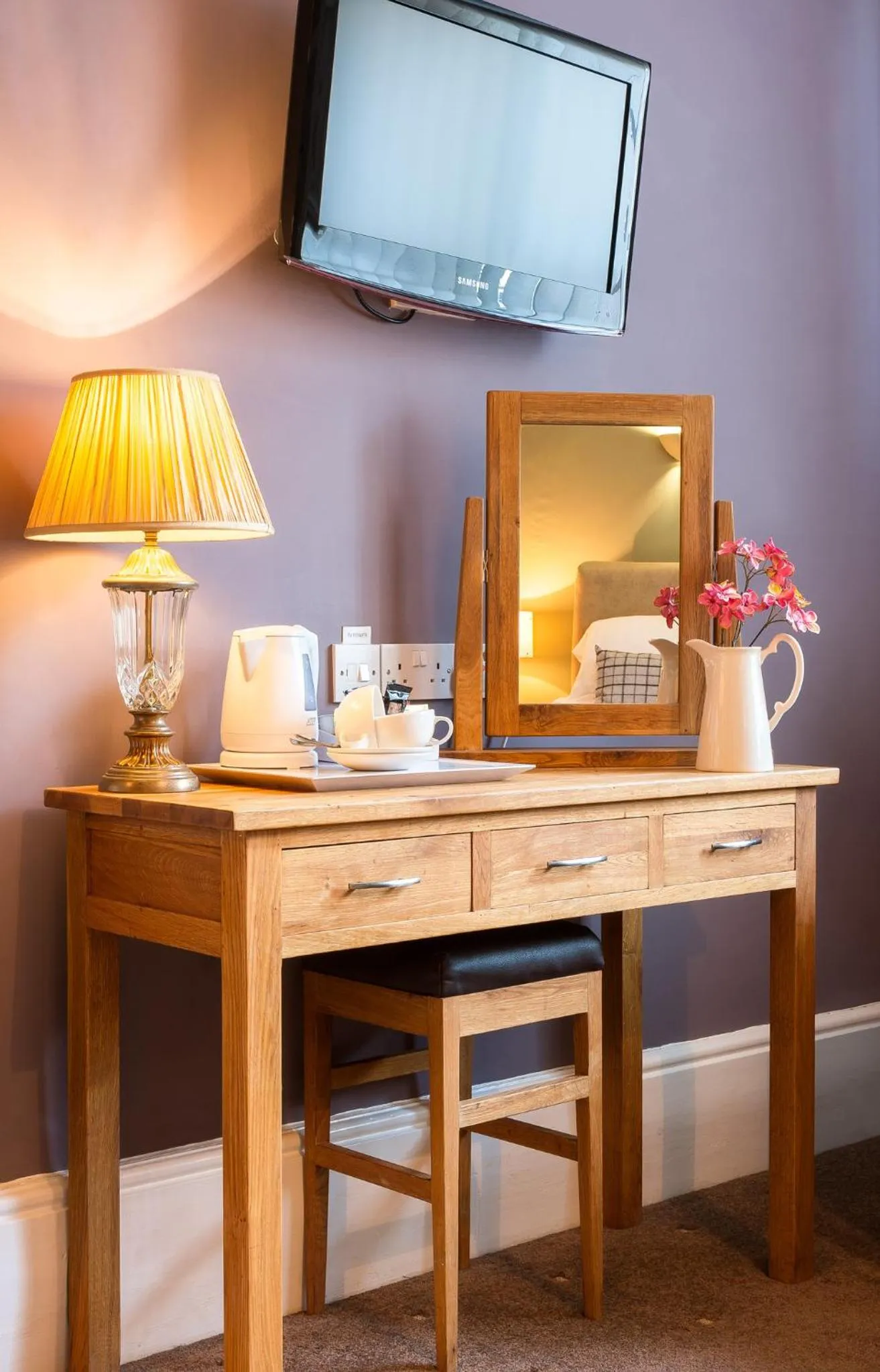 Decorative detail in The Lounge Hotel & Bar