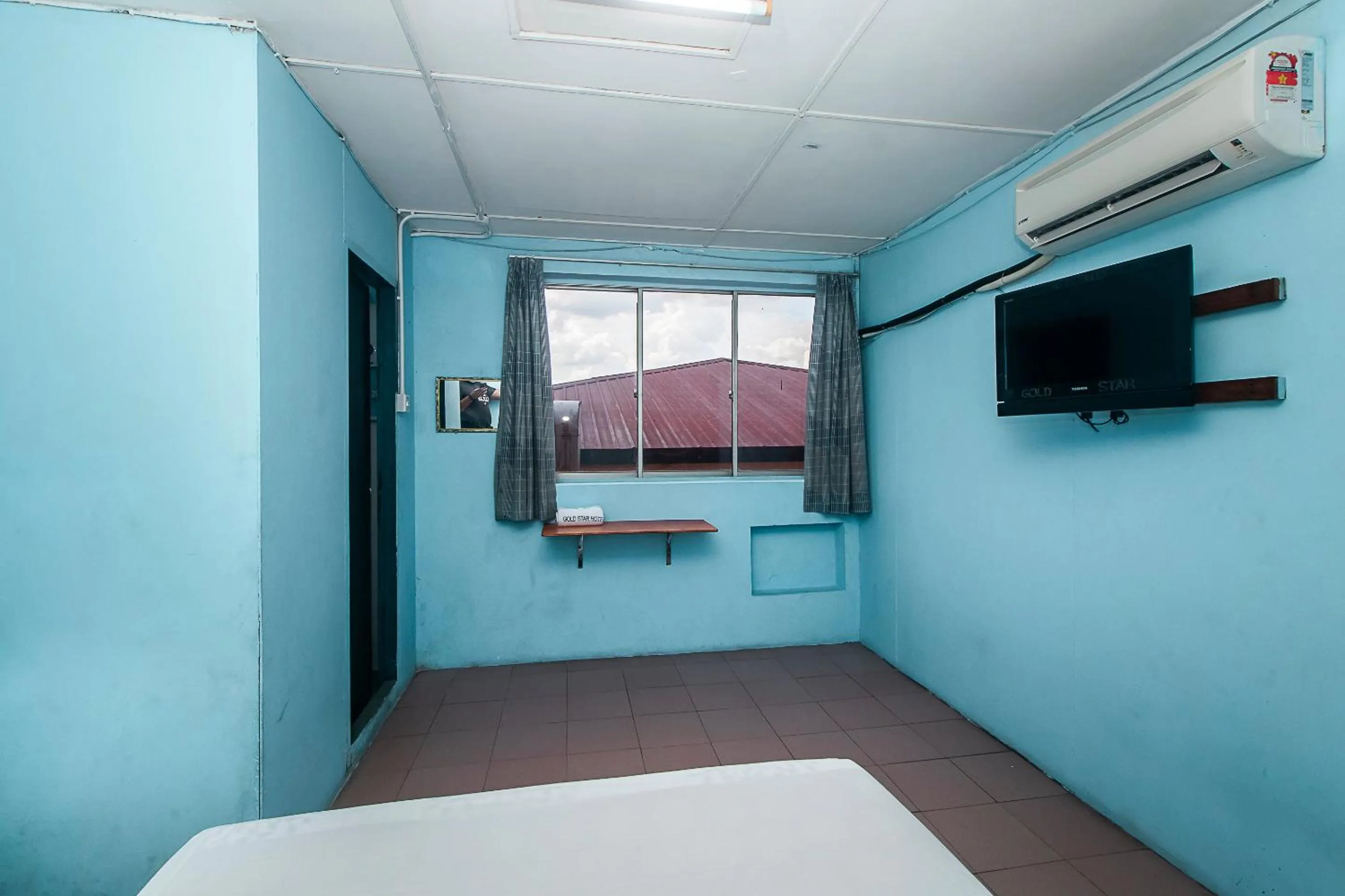 Bedroom, Bed in Hotel O Gold Star Hotel