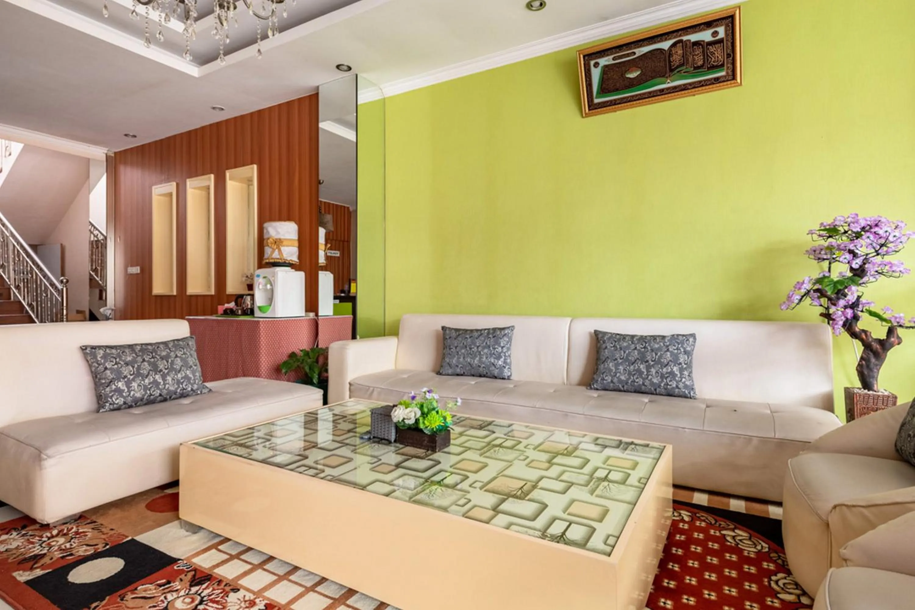 RedDoorz Syariah @ Soekarno Hatta Indah 2