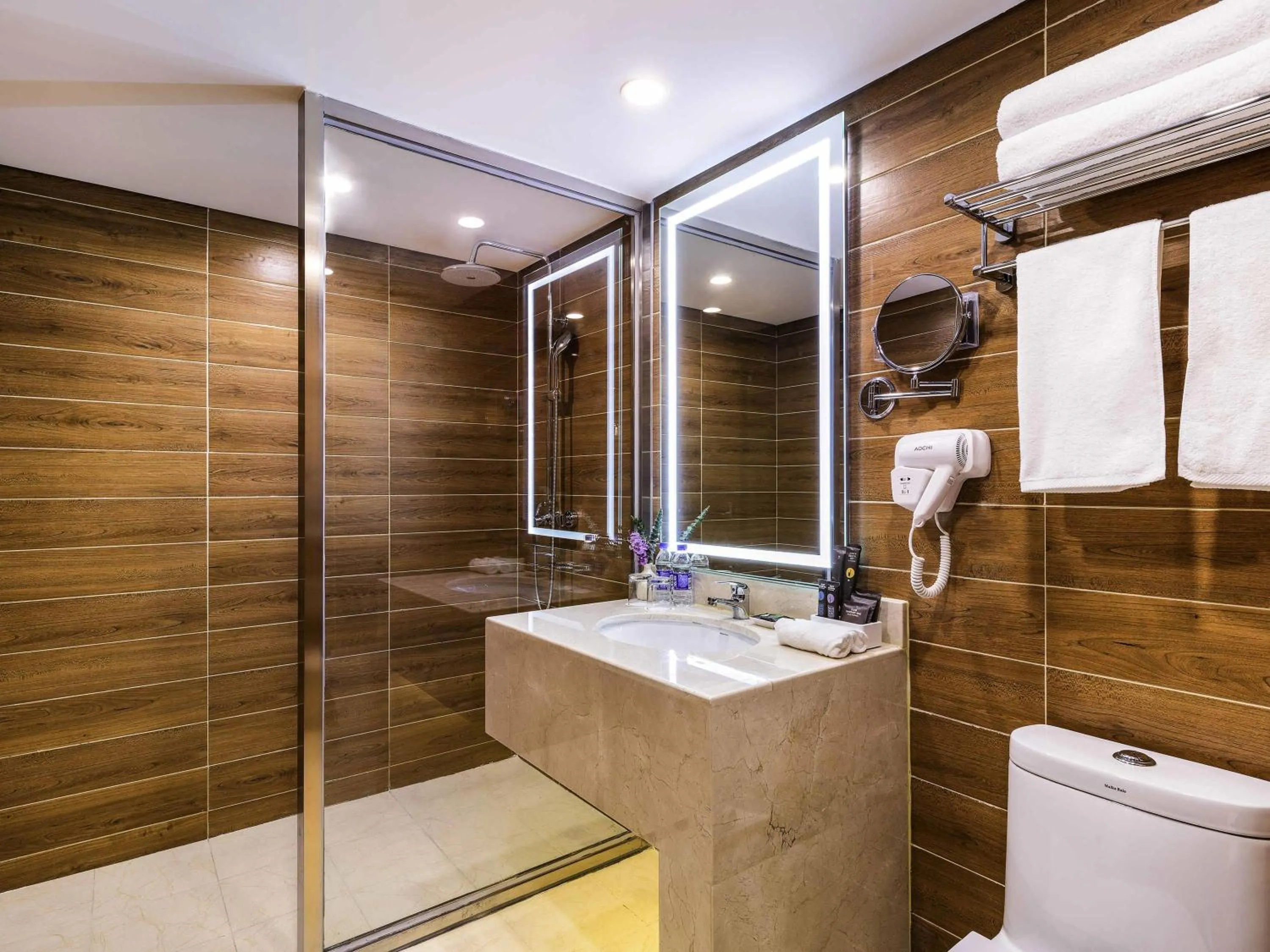 Bedroom in Novotel Beijing Peace