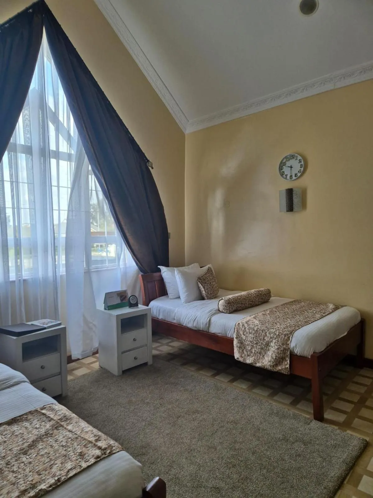 Bed in Asyana Gardens