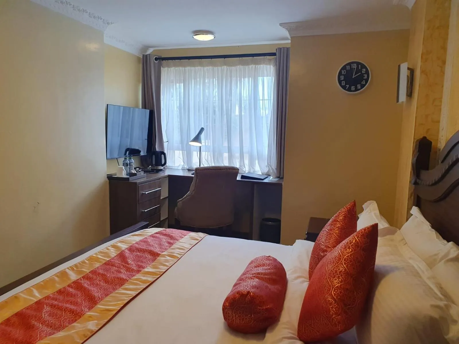 TV and multimedia, Bed in Asyana Gardens