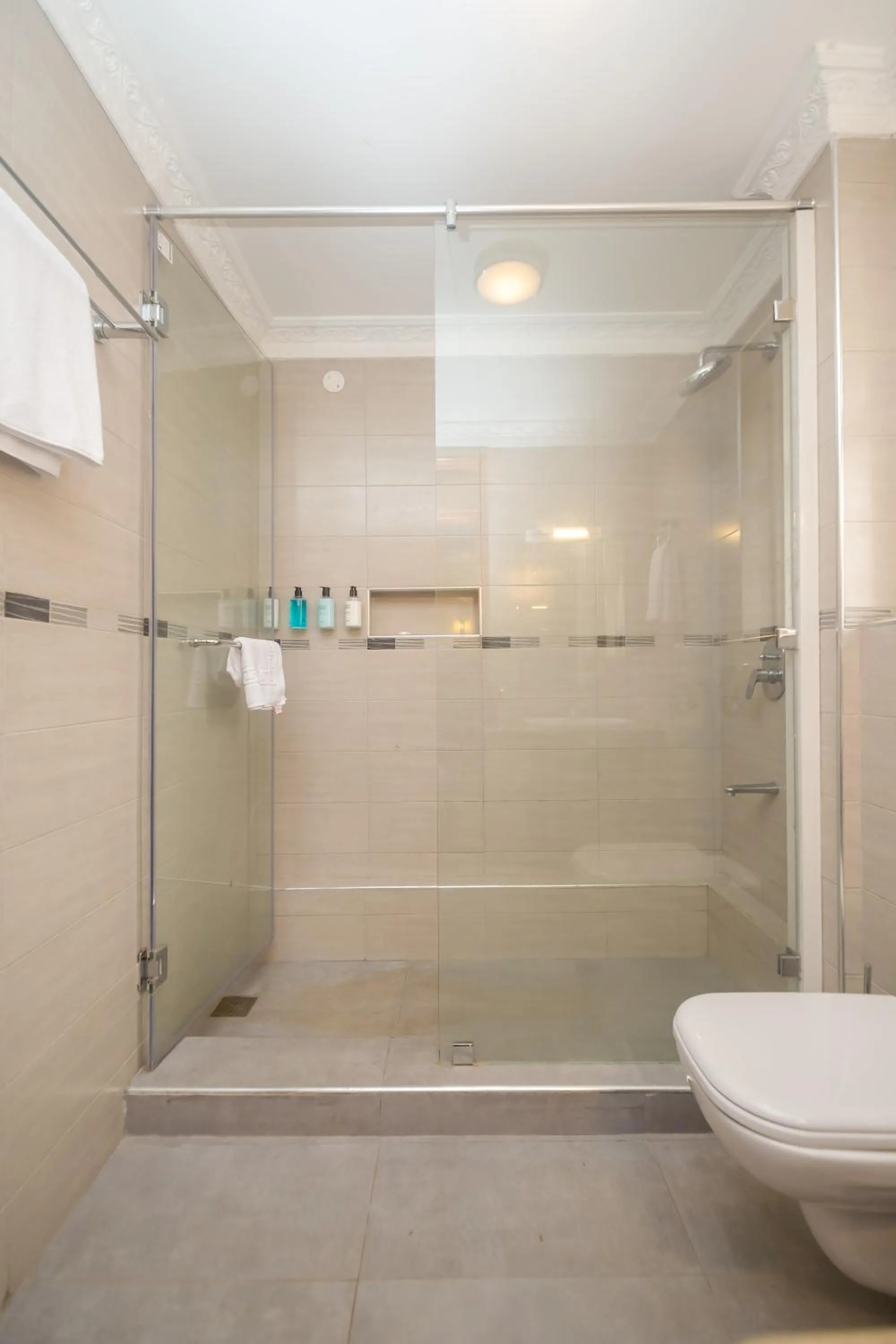 Shower in Asyana Gardens