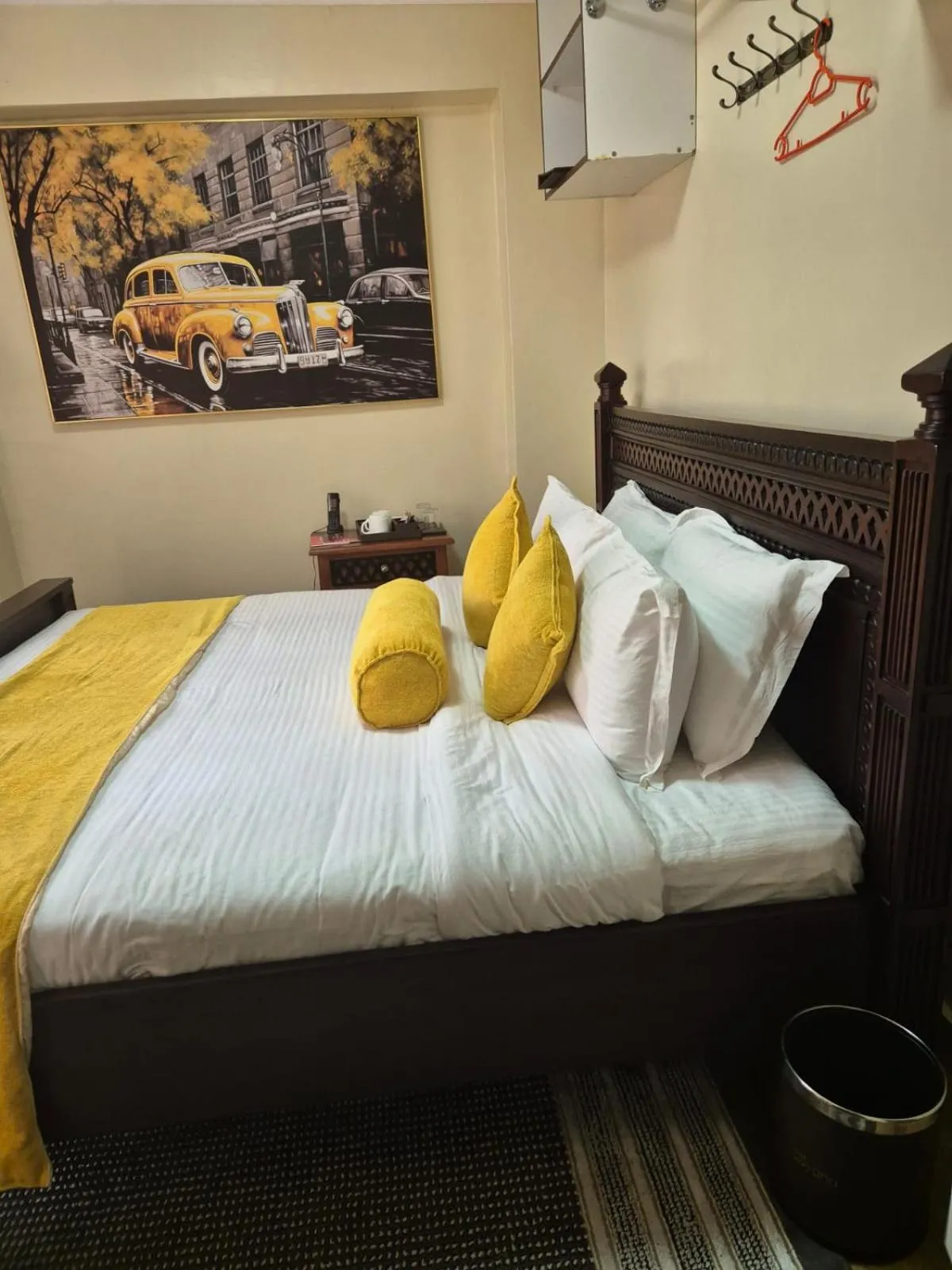 Bed in Asyana Gardens