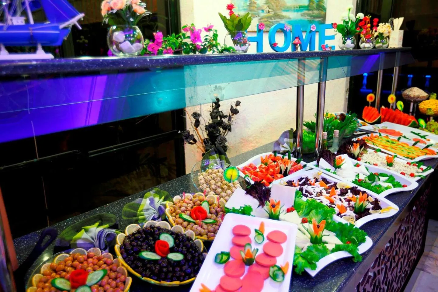 Food and drinks in Yaman Life Hotel