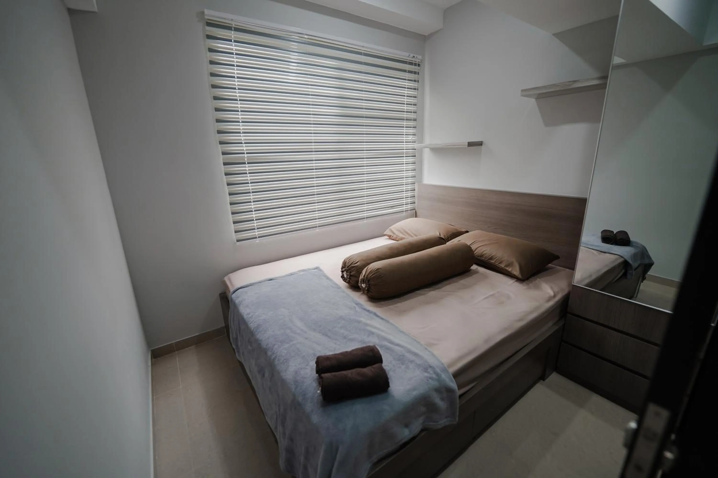 Bed in The Jarrdin by Bethania Pro