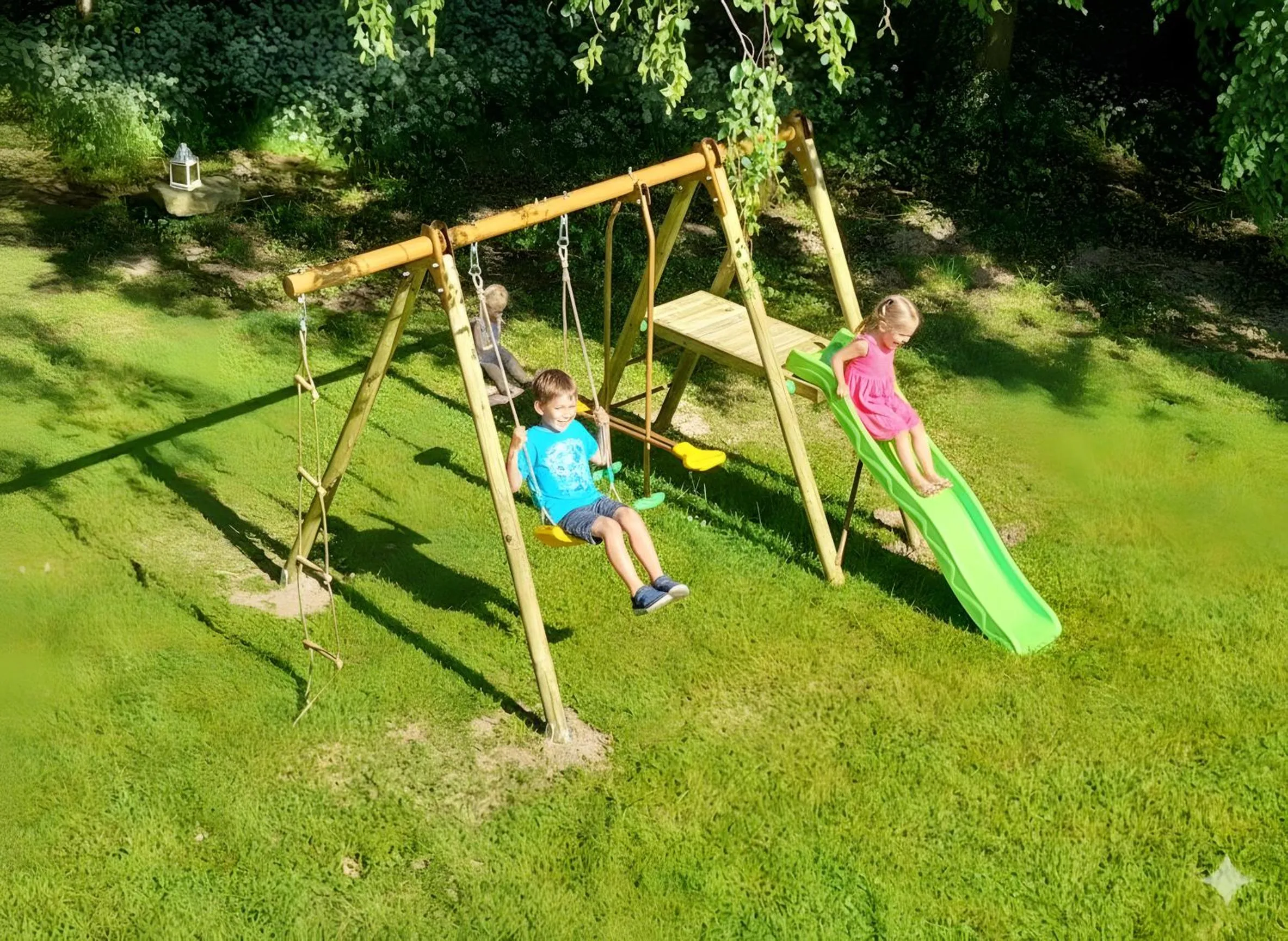 Children play ground in Bed and Breakfast Saultchevreuil