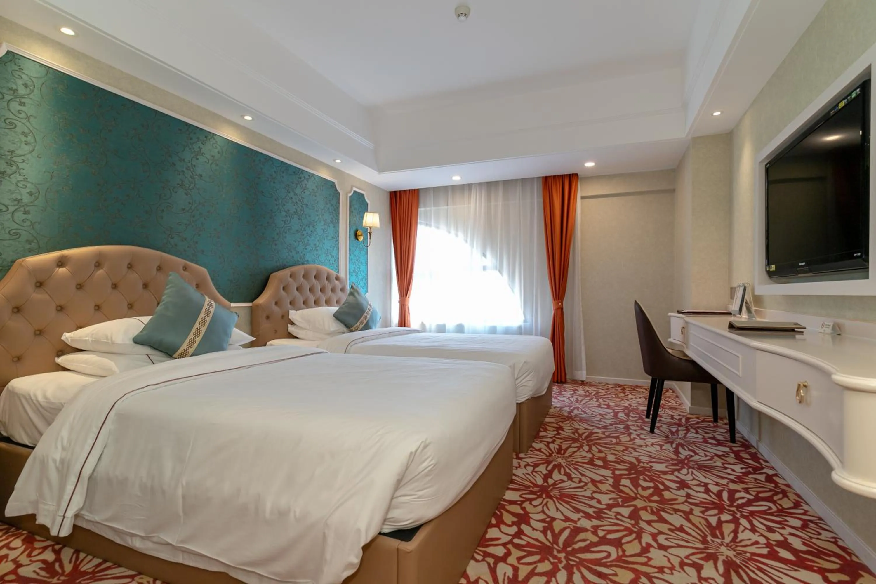 Bed in Guangdong Victory Hotel