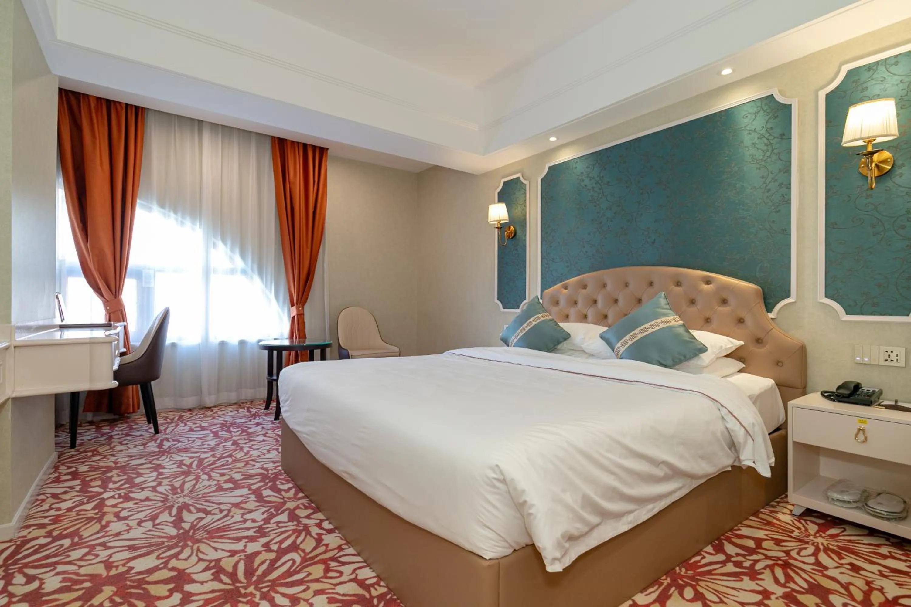 Bed in Guangdong Victory Hotel