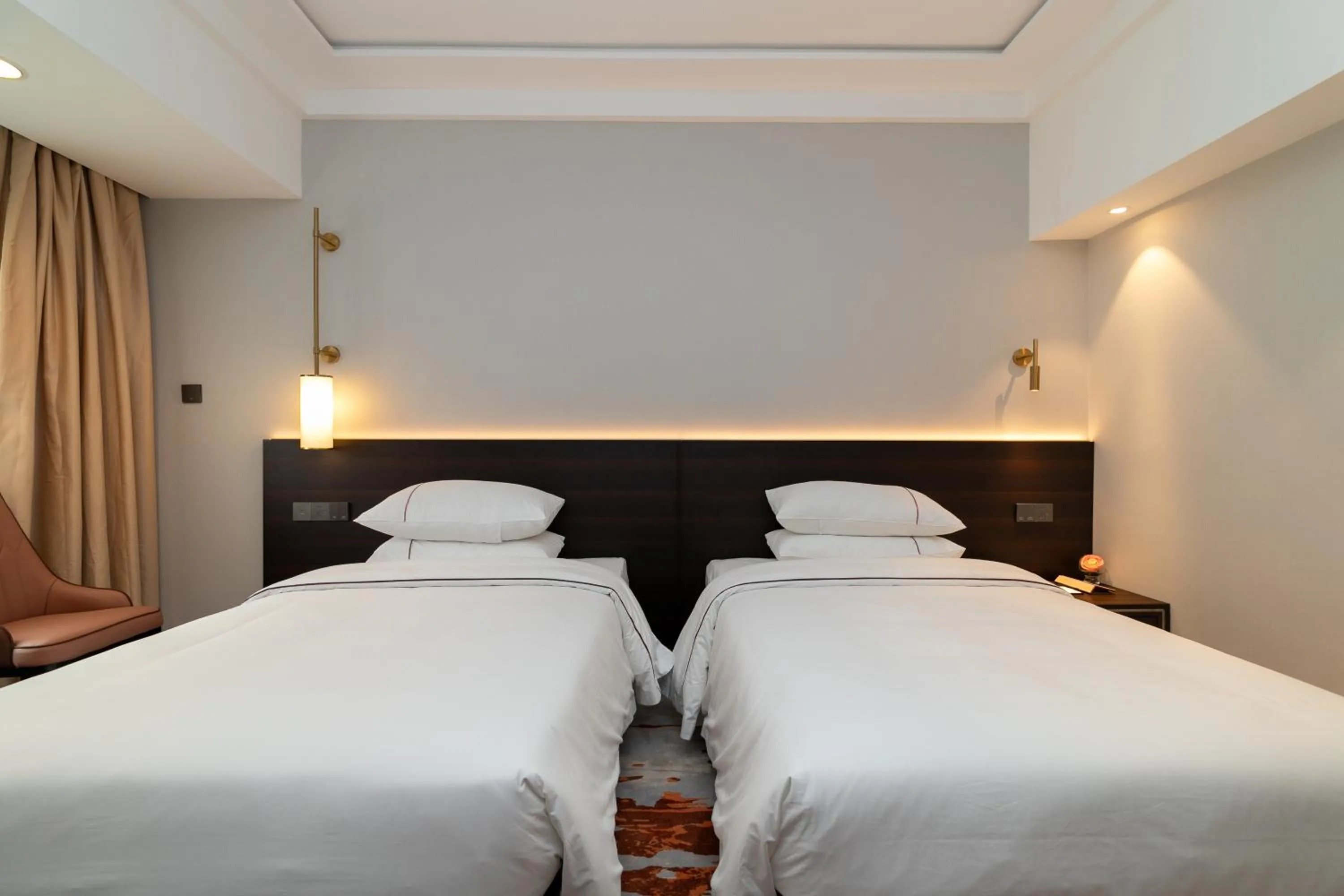 Bed in Guangdong Victory Hotel