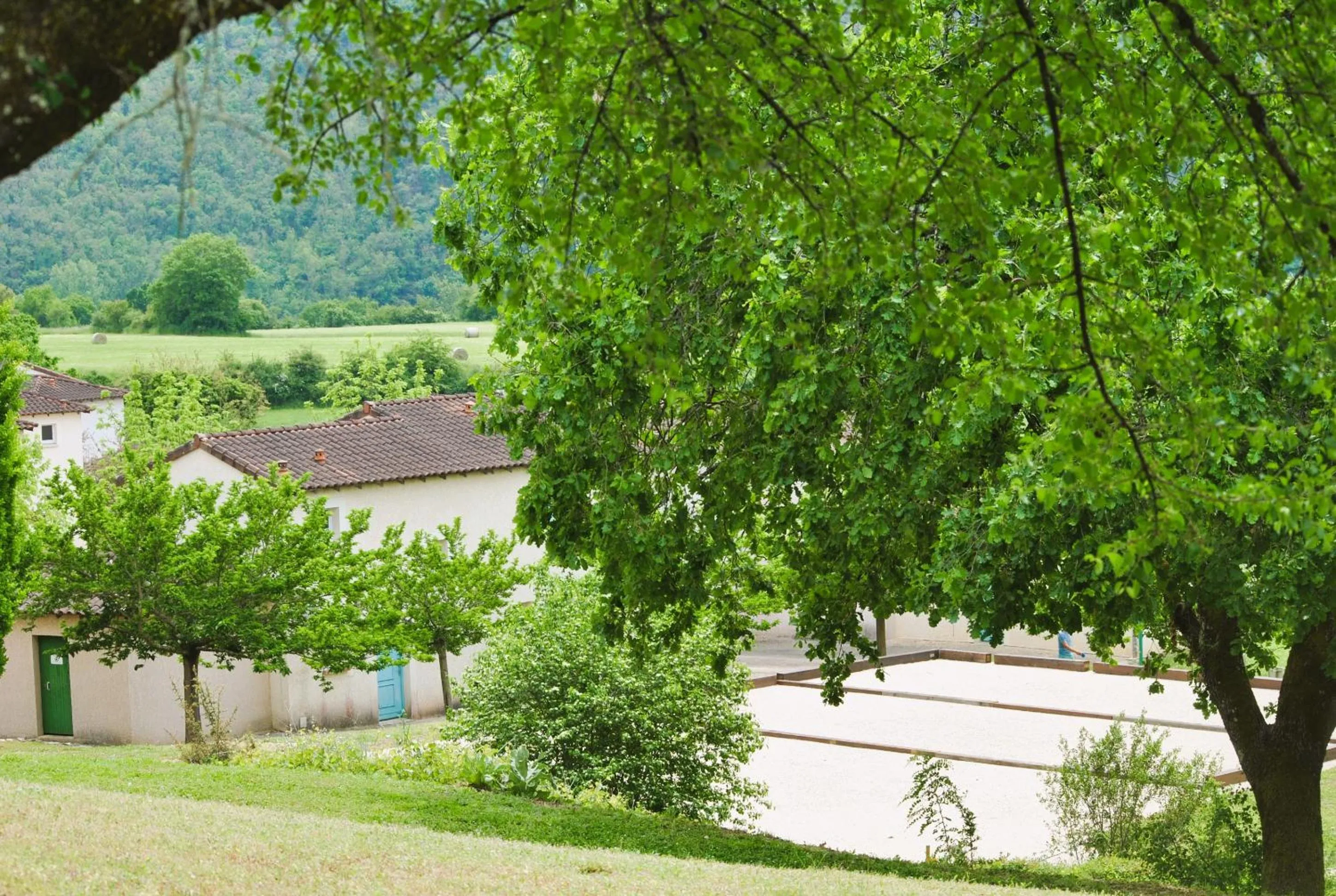 Garden view in Le Domaine des Cazelles by Ateya Vacances