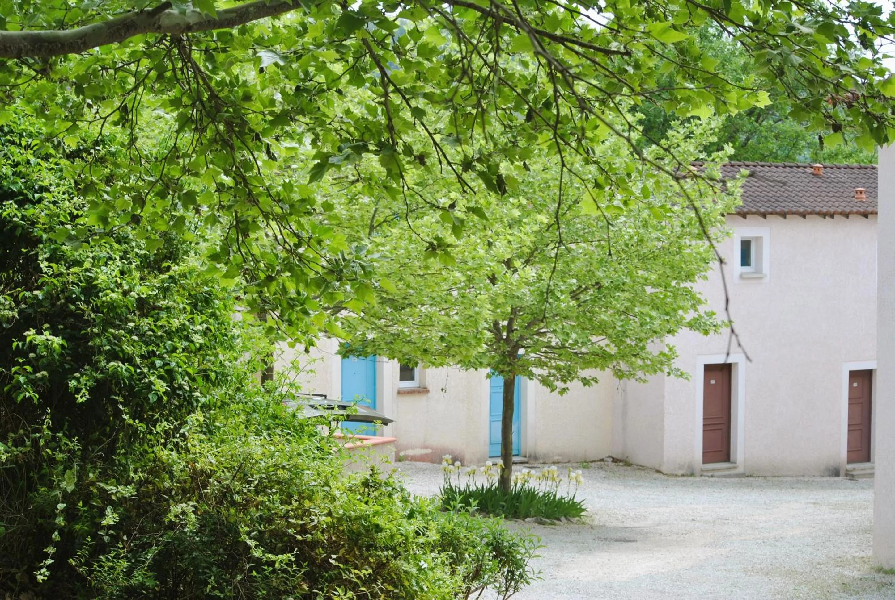 Facade/entrance in Le Domaine des Cazelles by Ateya Vacances