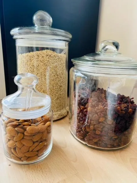 Breakfast in Moov'Appart Hotel Clichy