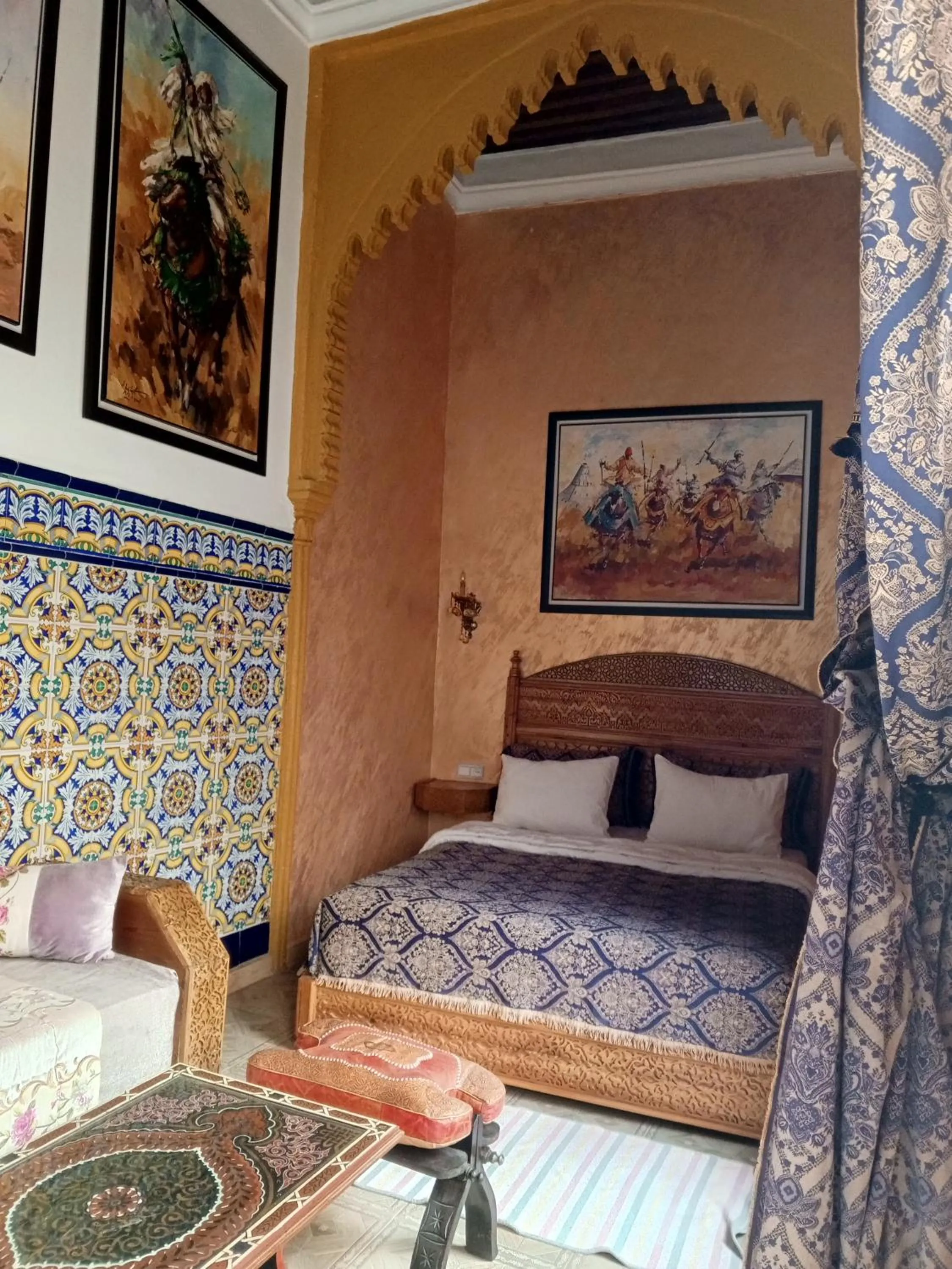 Bed in RIAD ESMERALDA By Dar Ouezzani
