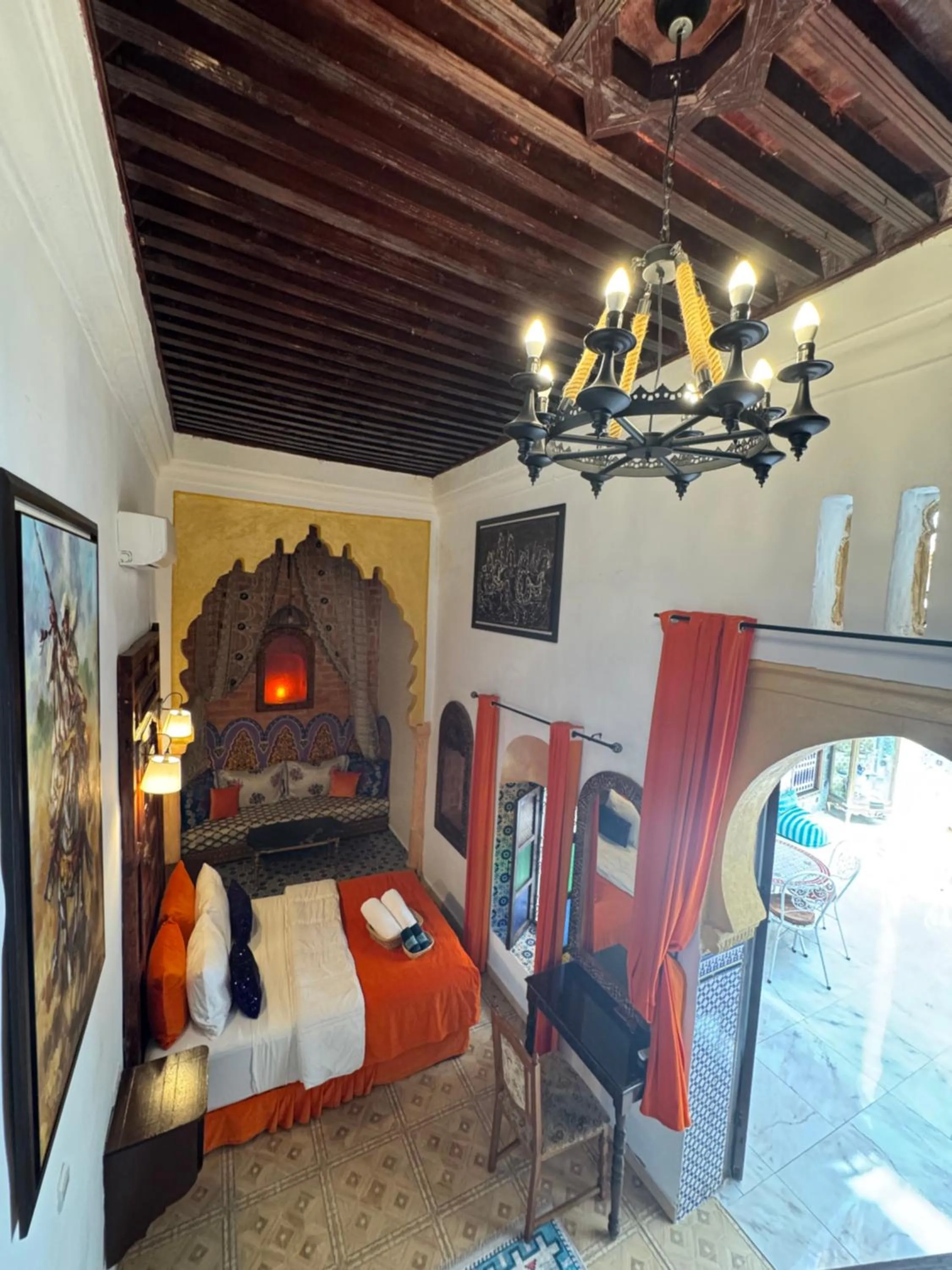 Bed in RIAD ESMERALDA By Dar Ouezzani