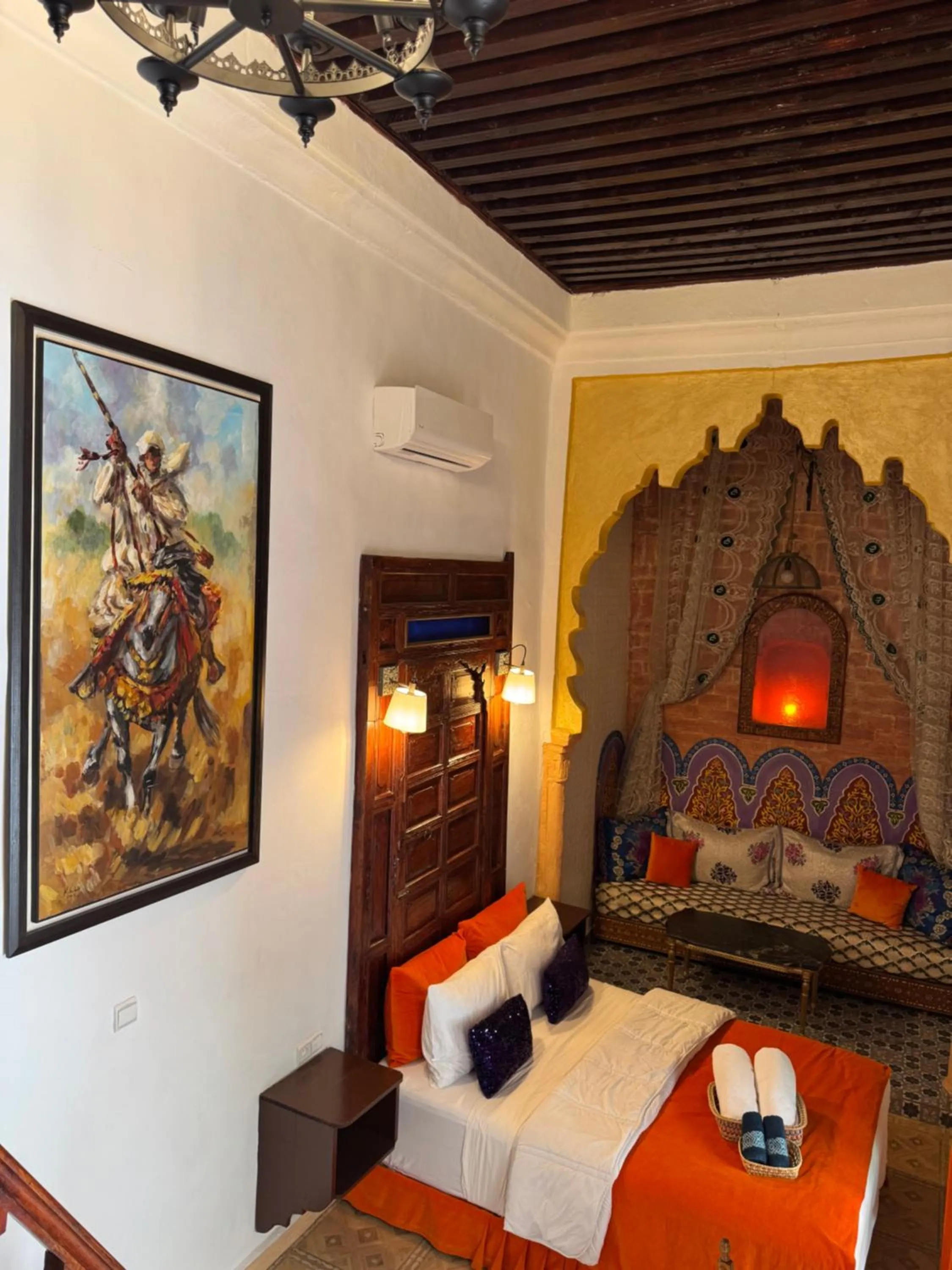 Bed in RIAD ESMERALDA By Dar Ouezzani